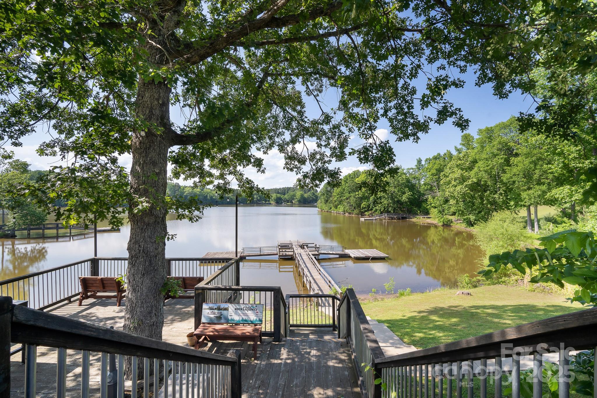 257 Boat Club Lane Property Photo 9