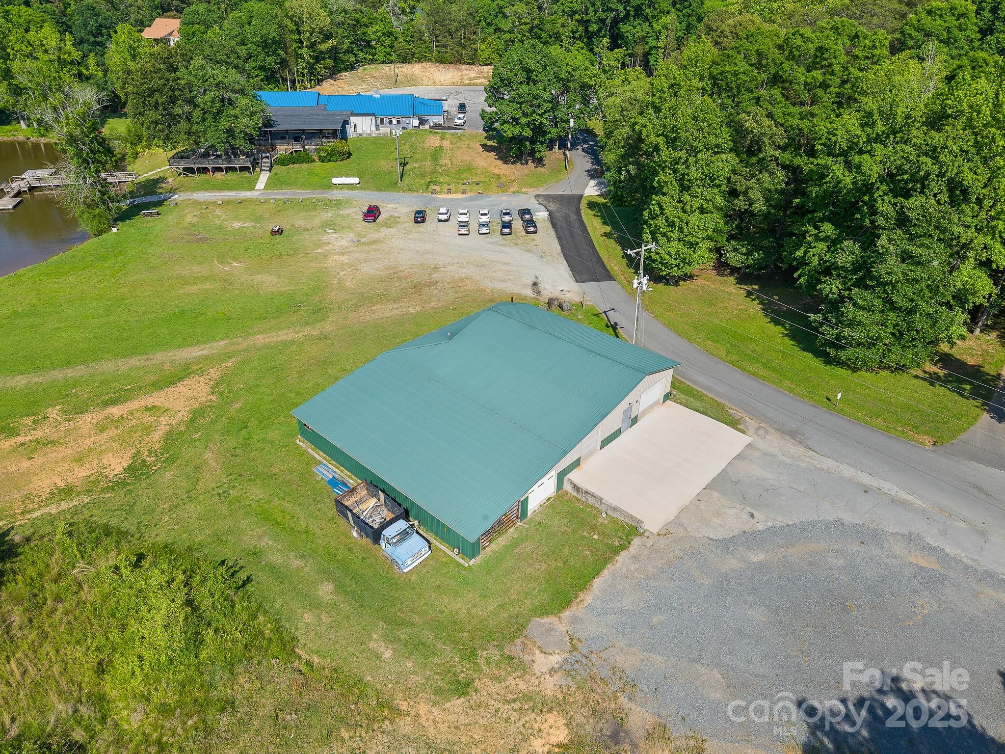 257 Boat Club Lane Property Photo 32