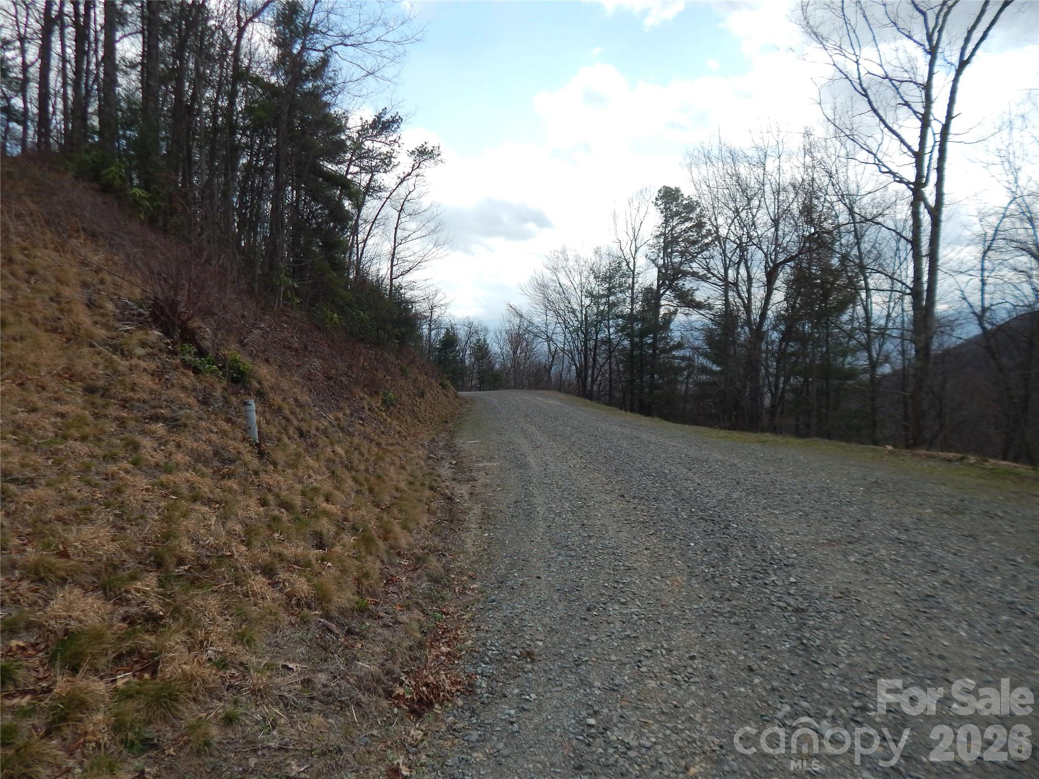 5 Sigogglin Trail Property Photo 10