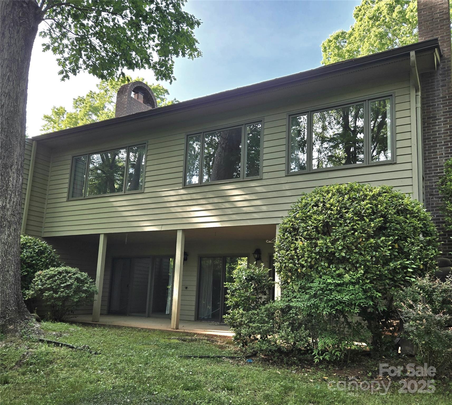 31 Hunting Country Trail Property Photo 3