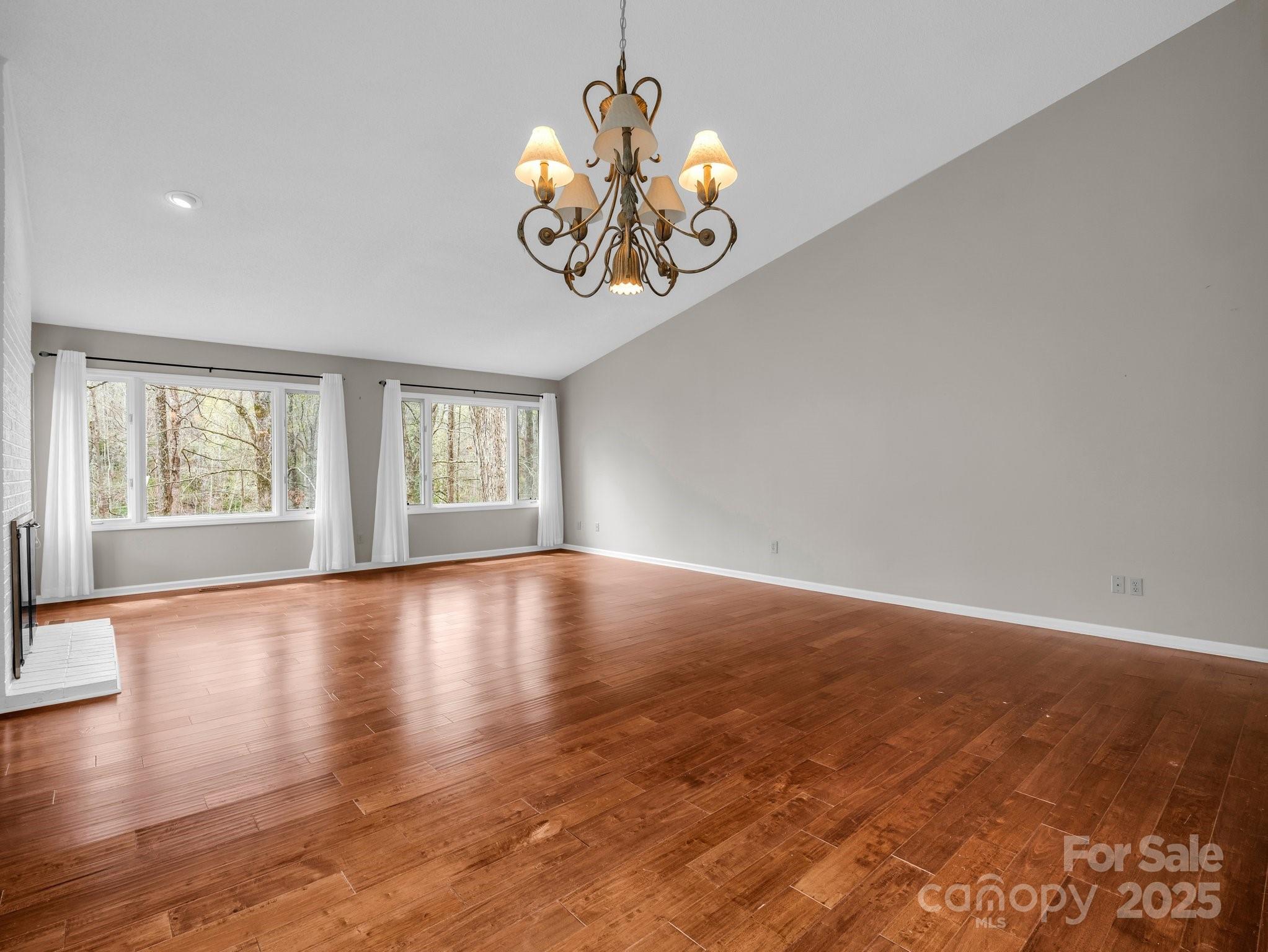 31 Hunting Country Trail Property Photo 5