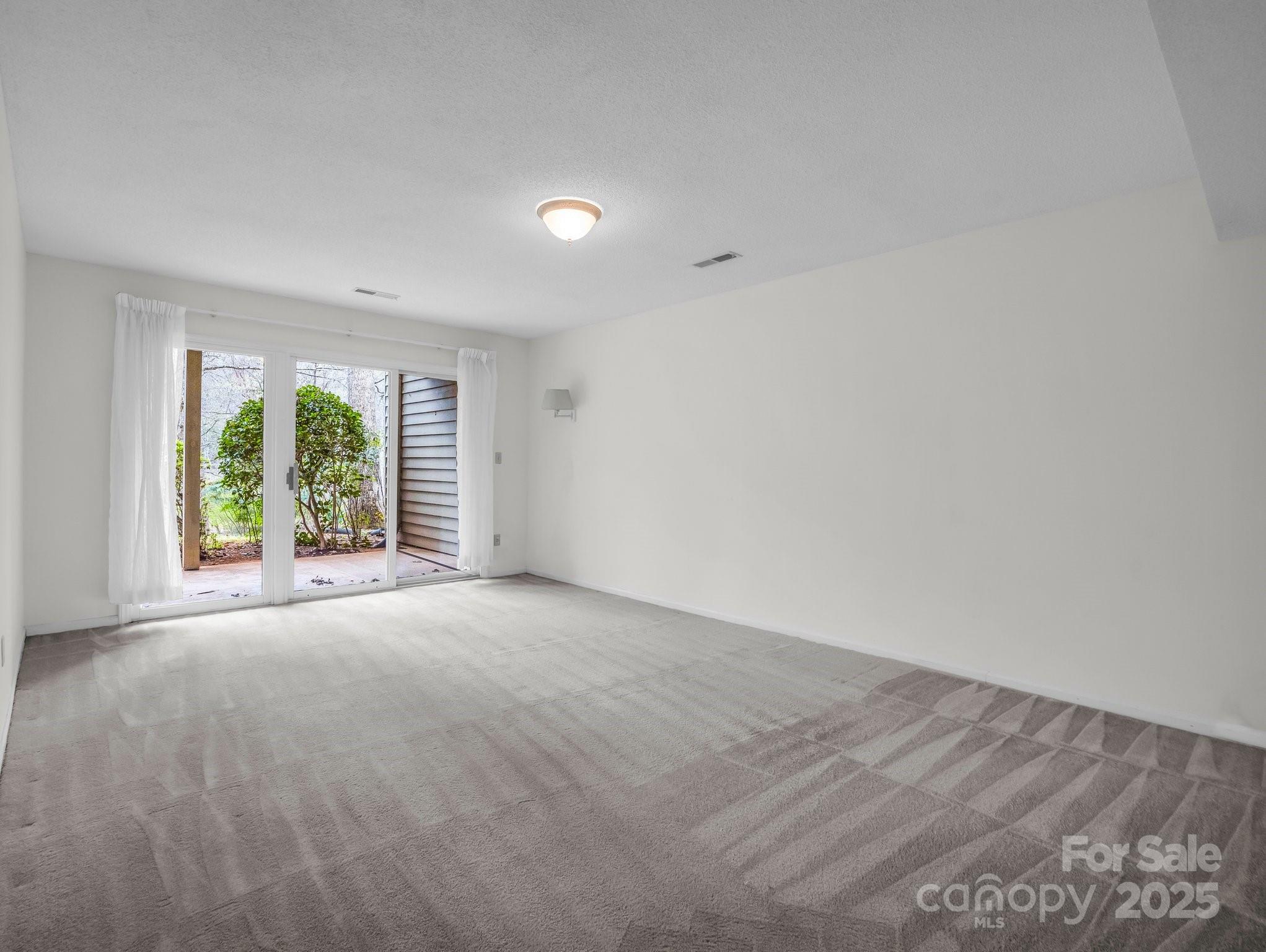 31 Hunting Country Trail Property Photo 30