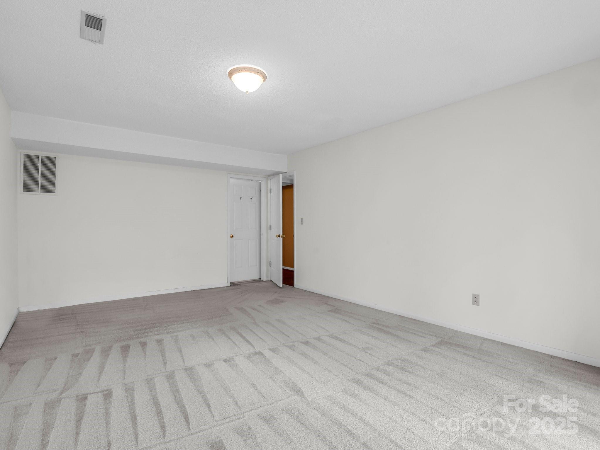 31 Hunting Country Trail Property Photo 31