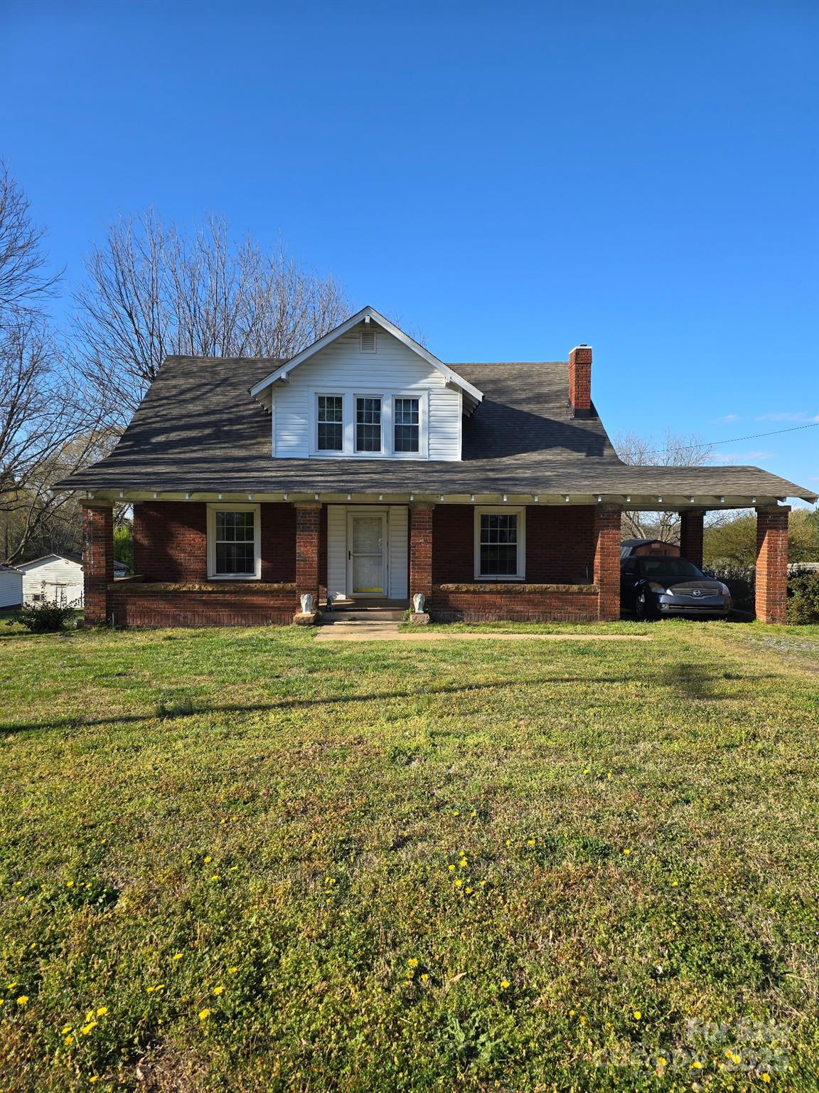 307 Gold Hill Avenue Property Photo