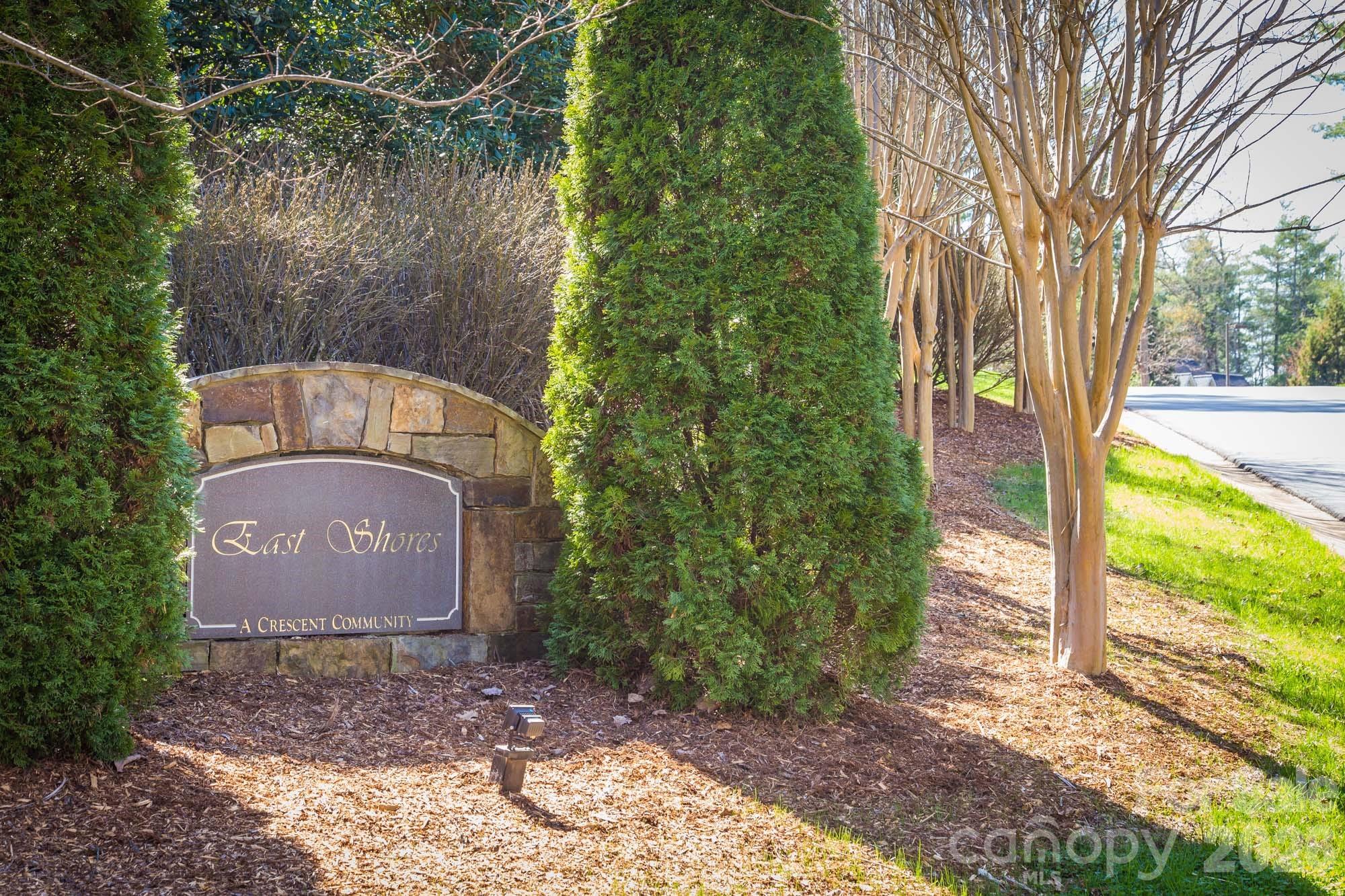 1600 Lillians Point Court 33 Property Photo 6