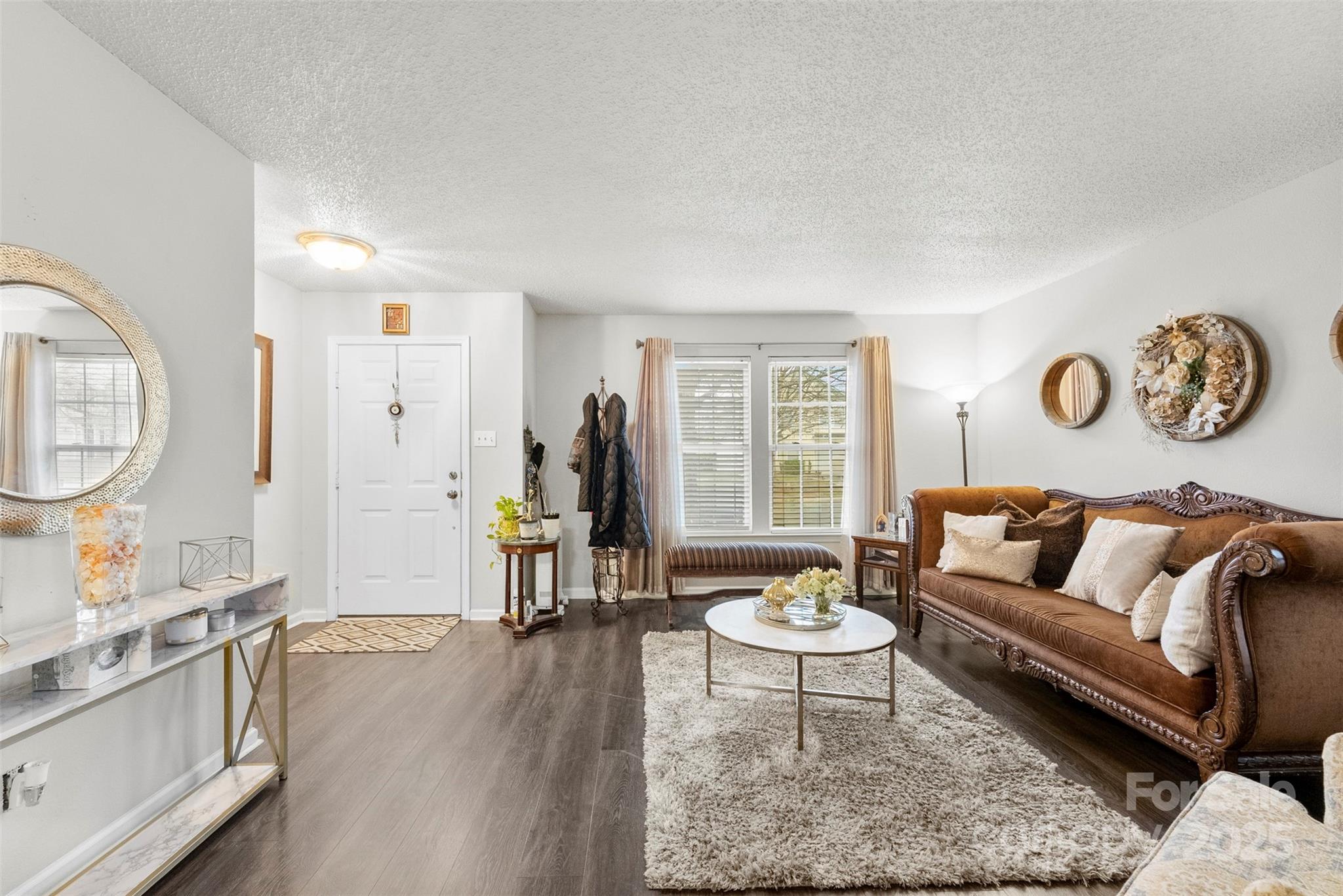 2011 Dunsmore Lane 137 Property Photo 4