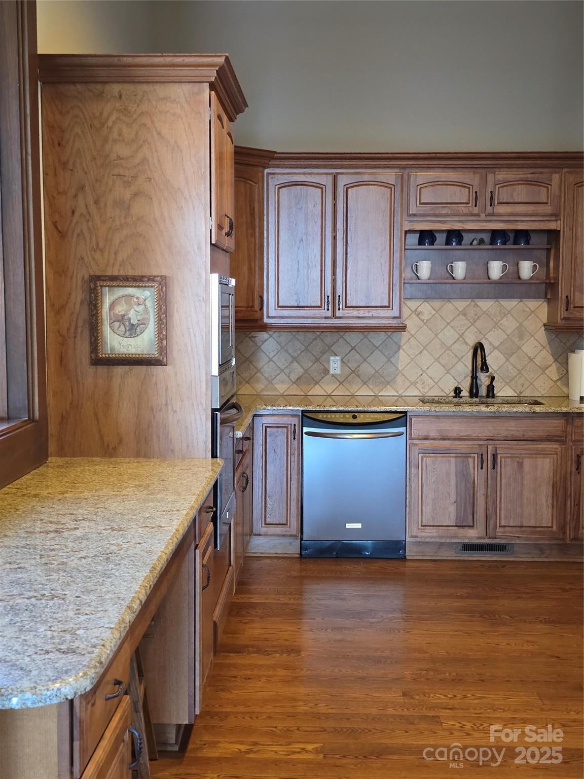 00 Golden Ridge Drive 209 Property Photo 17
