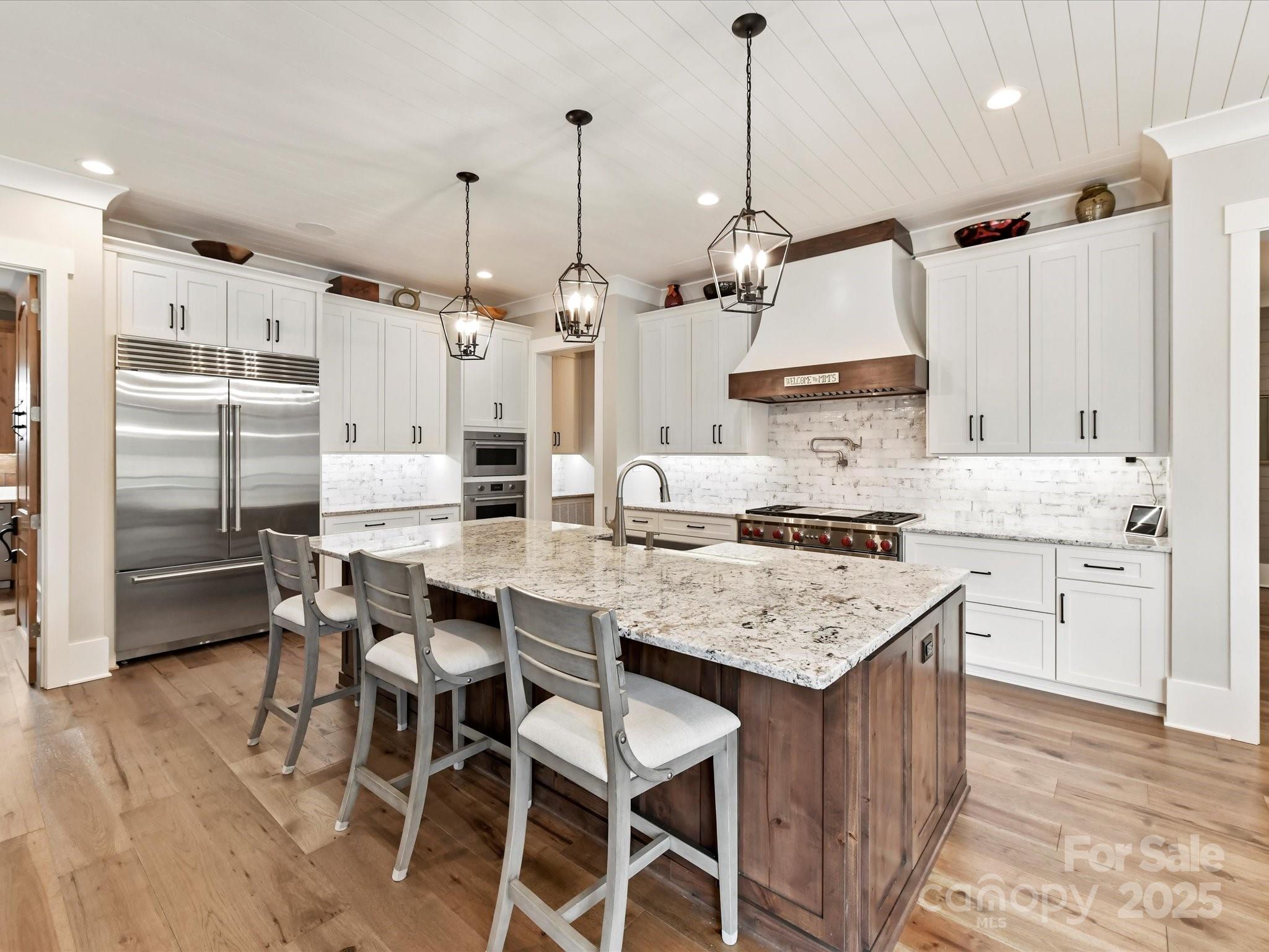 406 Sugar Maple Lane Property Photo 8