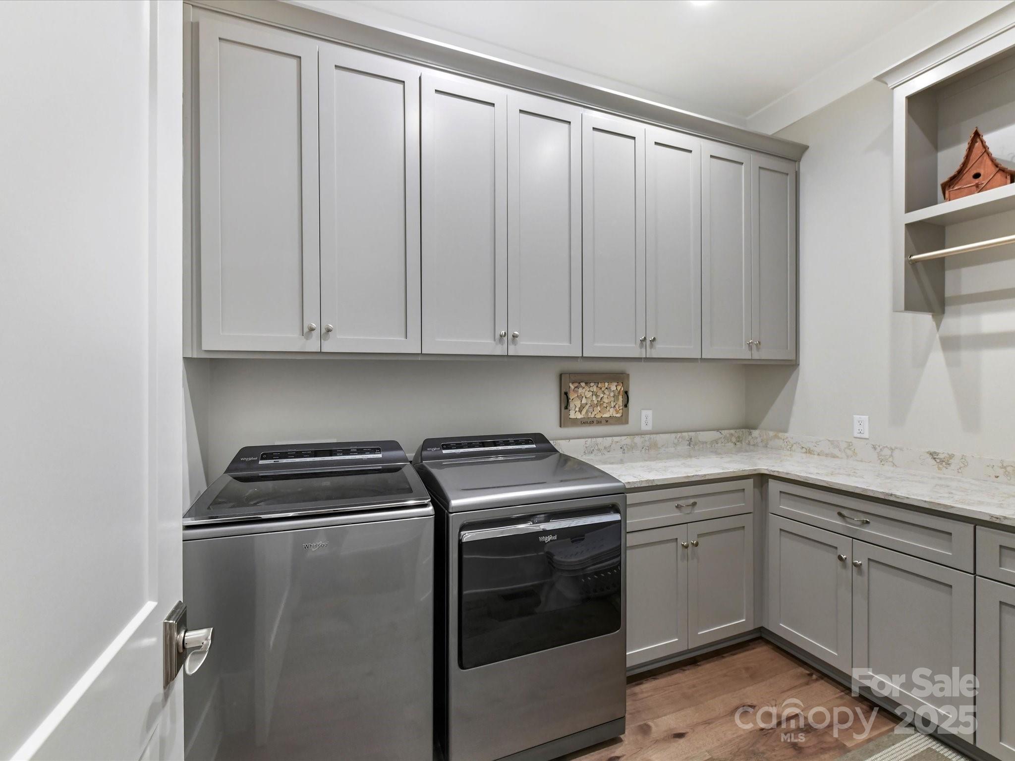 406 Sugar Maple Lane Property Photo 17