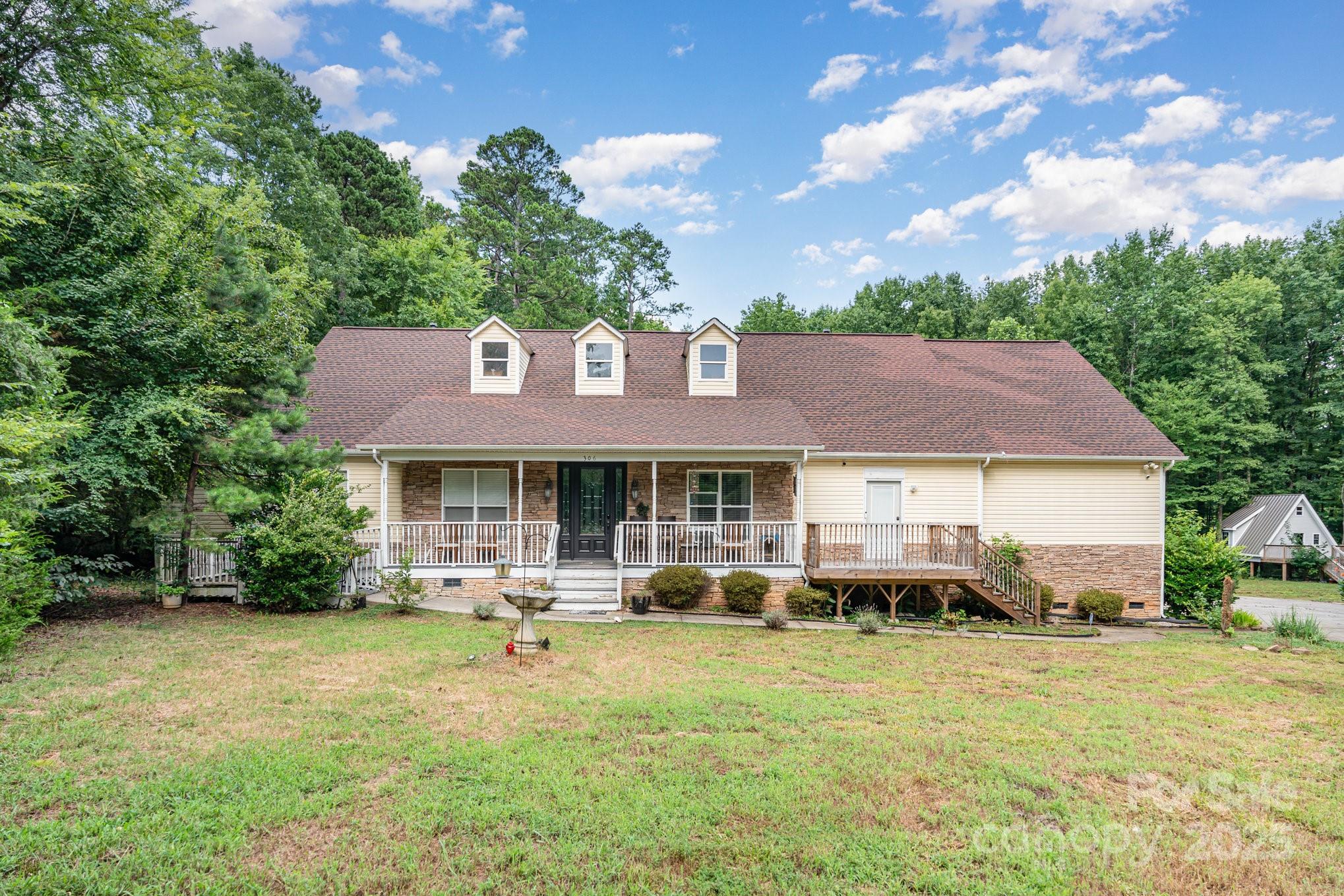 306 Nance Road Property Photo 1