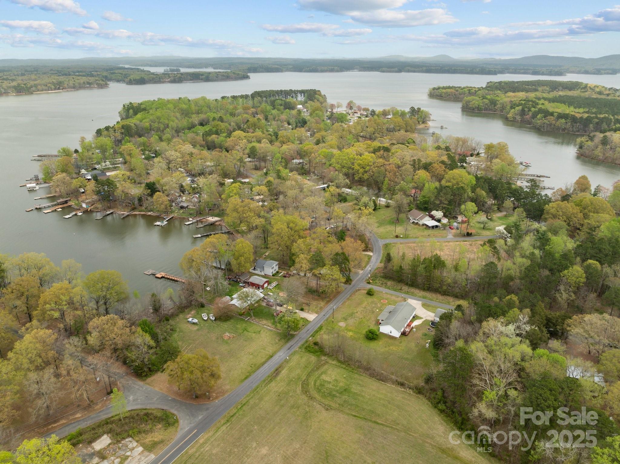 130 Golfers Drive 1 Property Photo