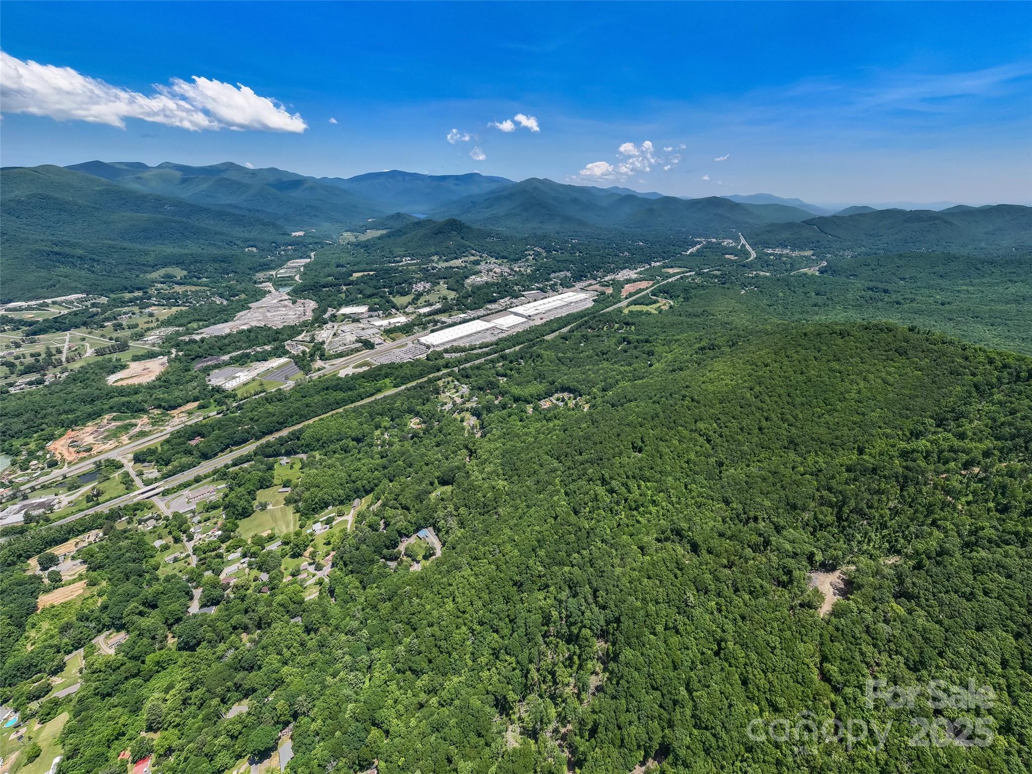 207 Lytle Cove Road Property Photo 4