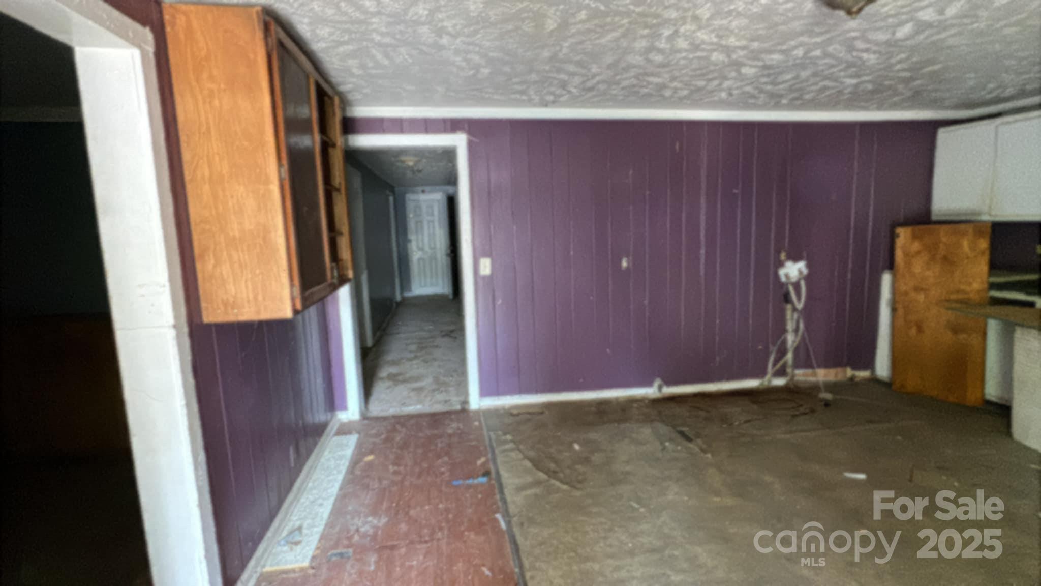 509 School Street Property Photo 7