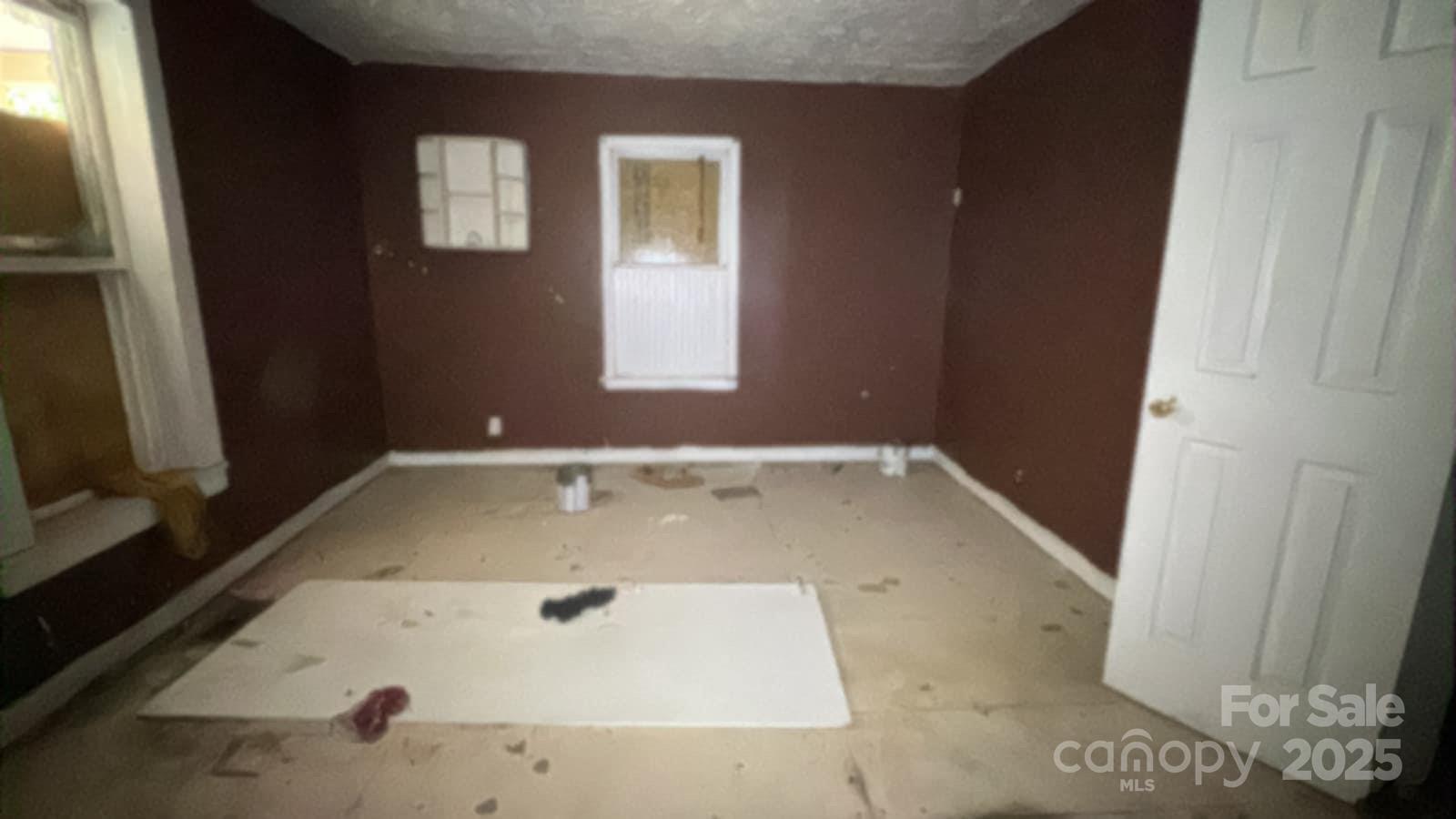 509 School Street Property Photo 11