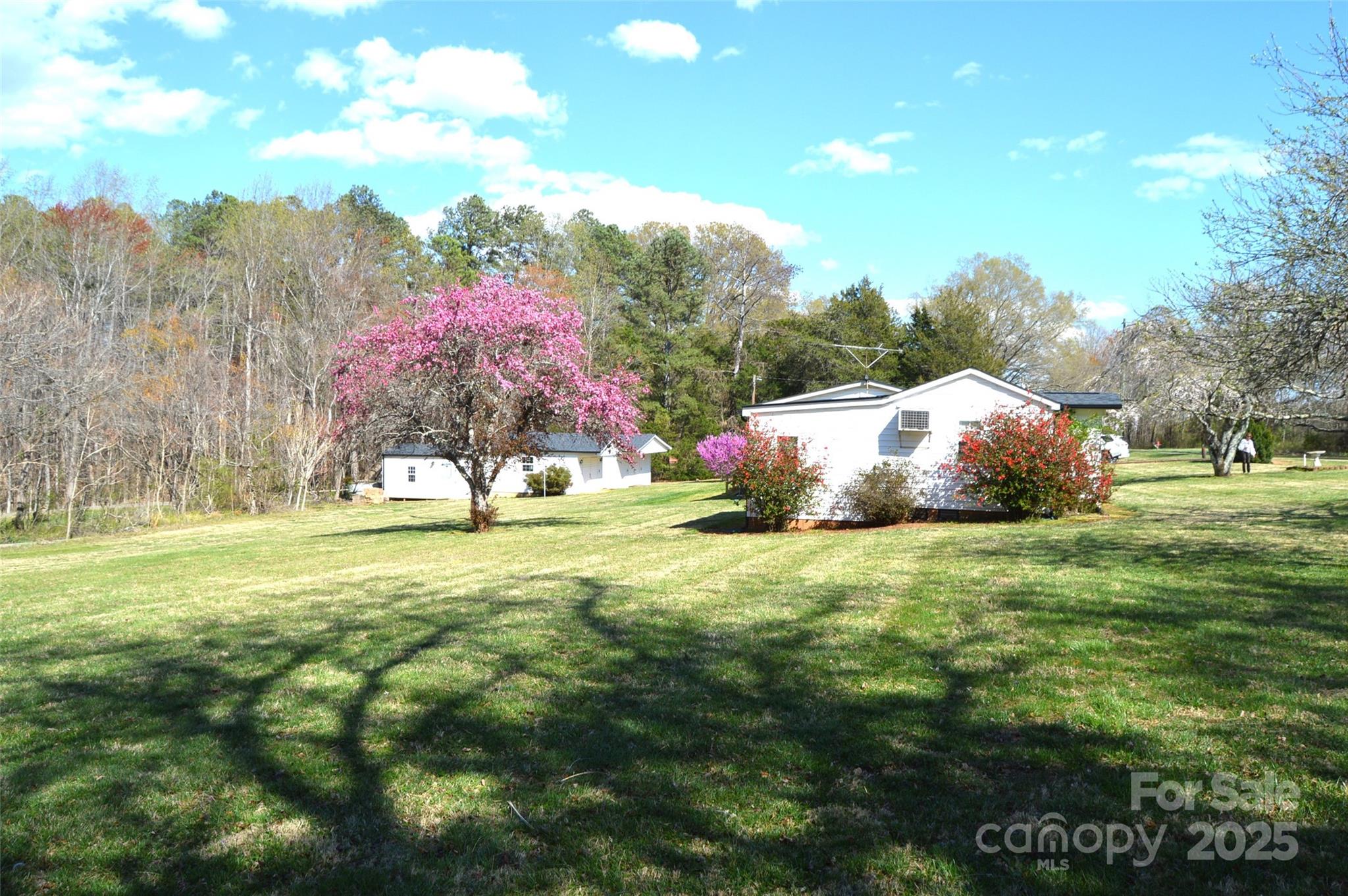 648 Dobson Farm Road Property Photo 4