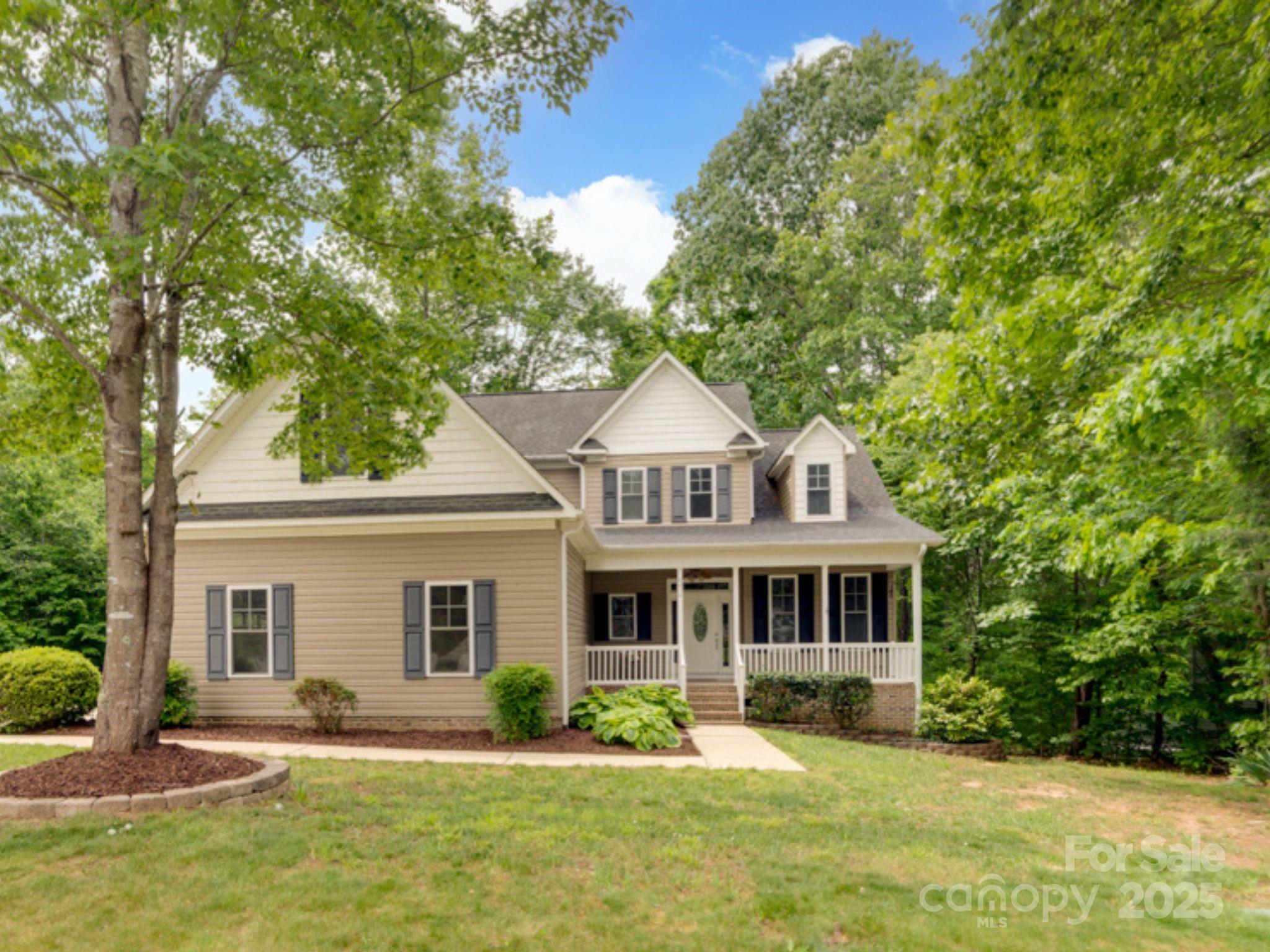 6414 Winding Creek Lane Property Photo