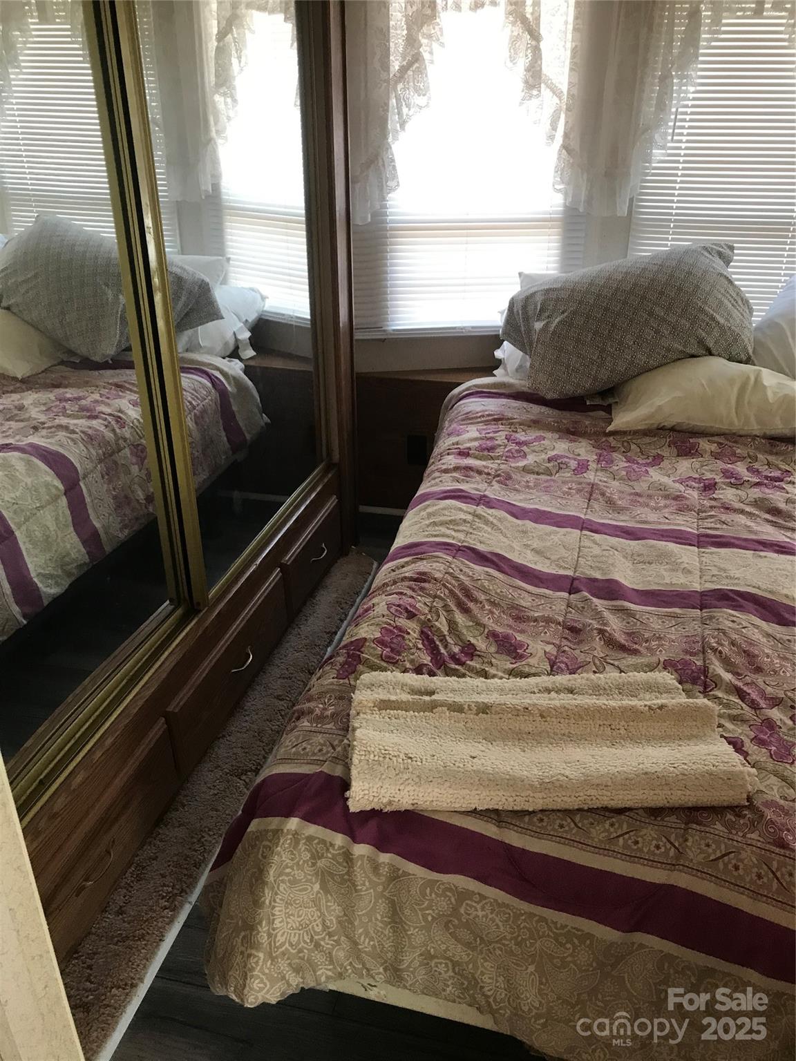 149 Deer Park Road D26/27 Property Photo 17