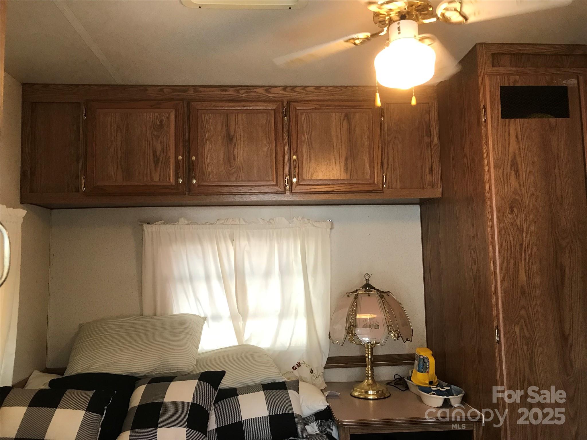 149 Deer Park Road D26/27 Property Photo 18