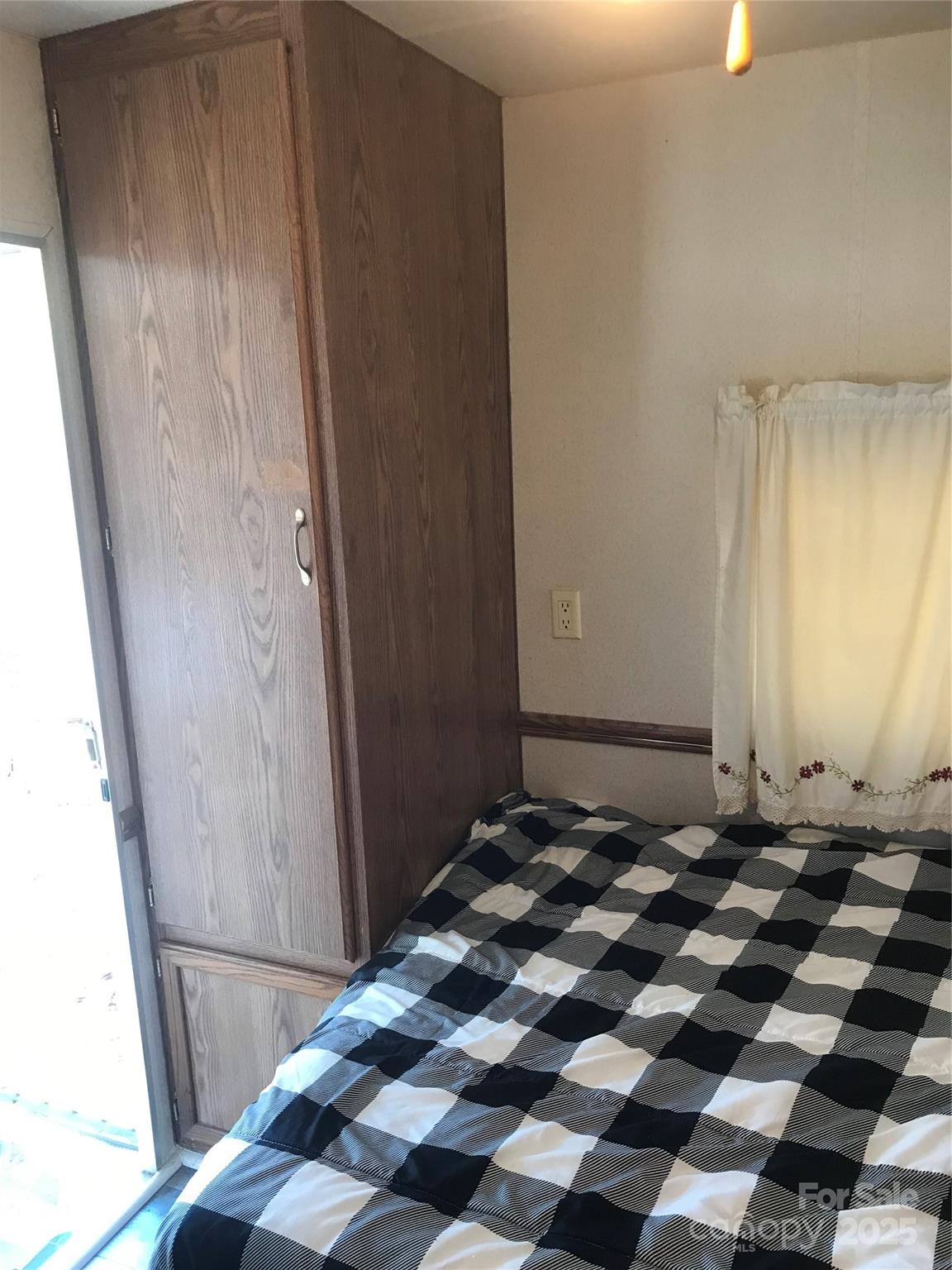 149 Deer Park Road D26/27 Property Photo 20