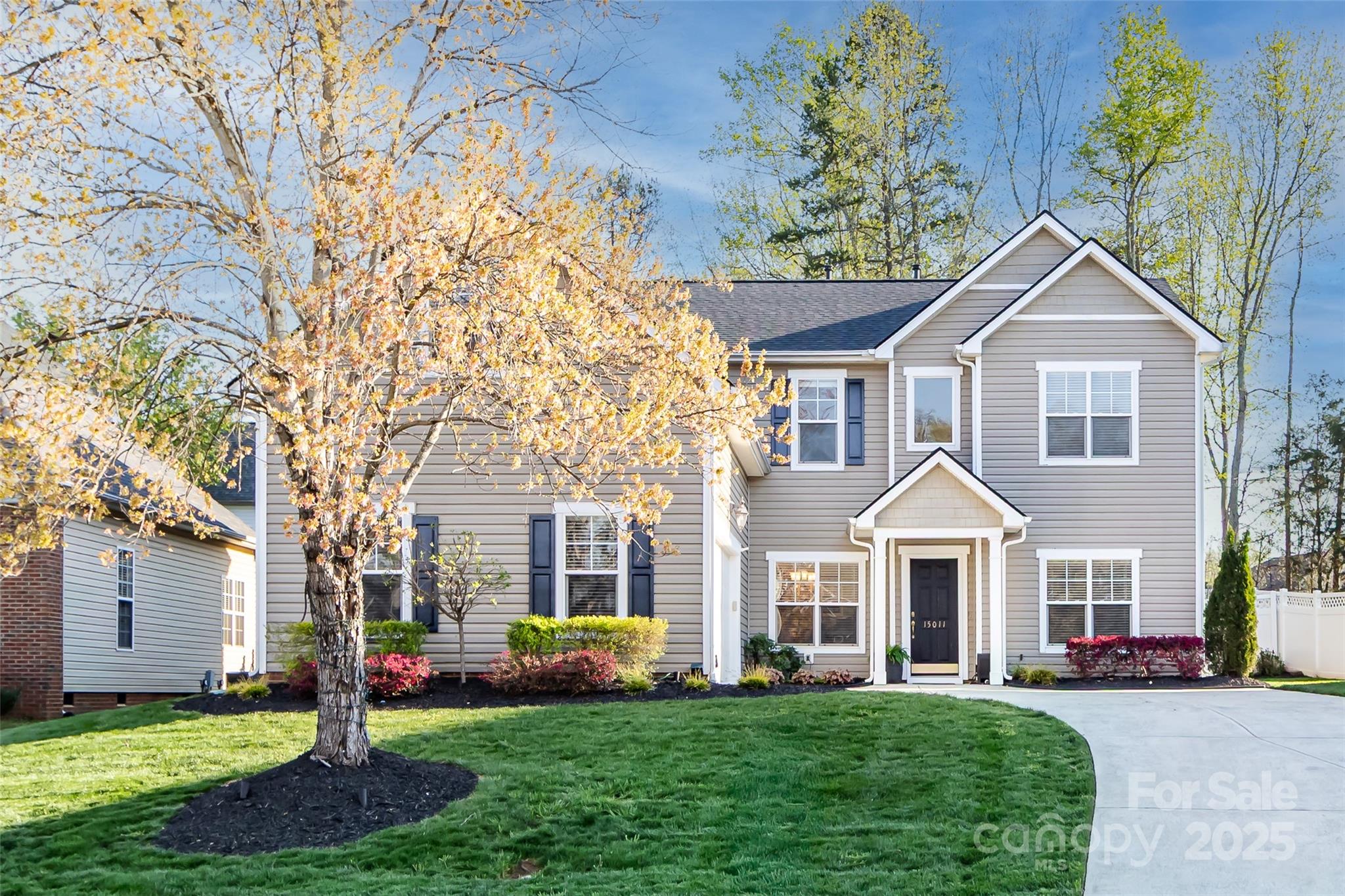 15011 Balenie Trace Lane Property Photo