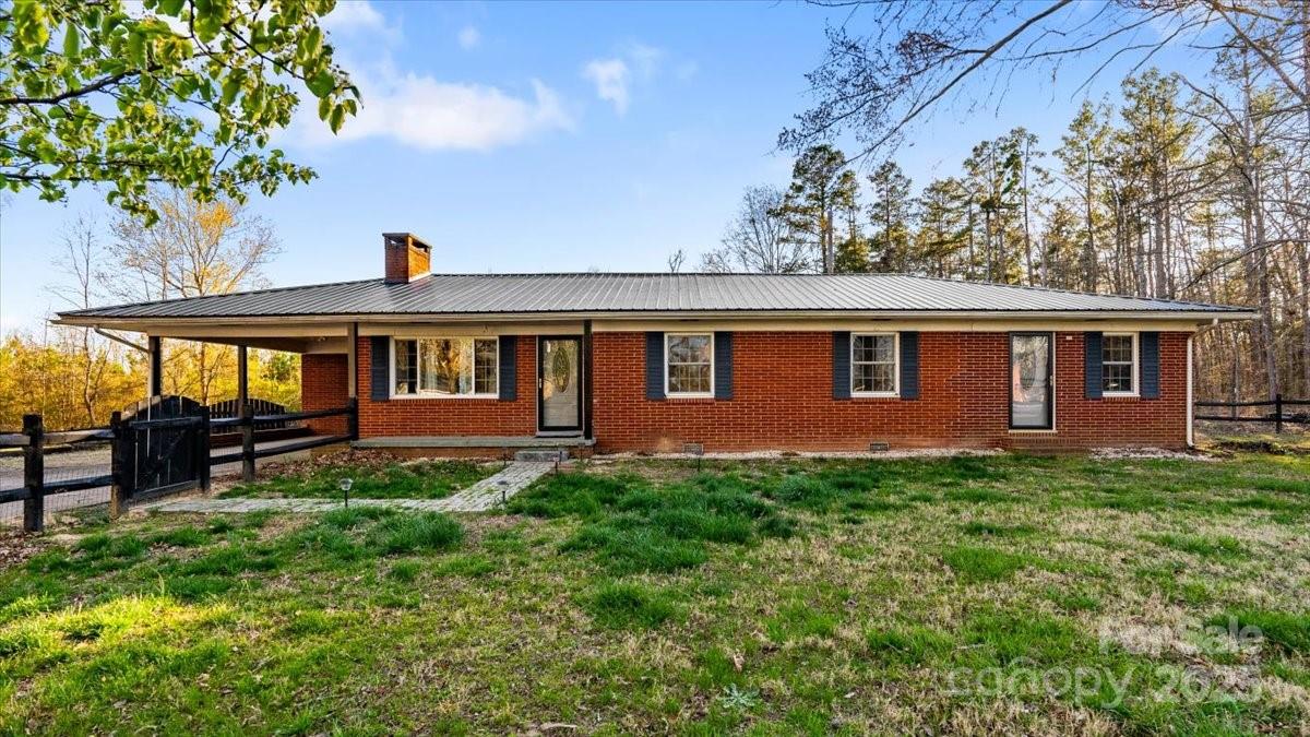 622 Turrentine Church Road Property Photo 1