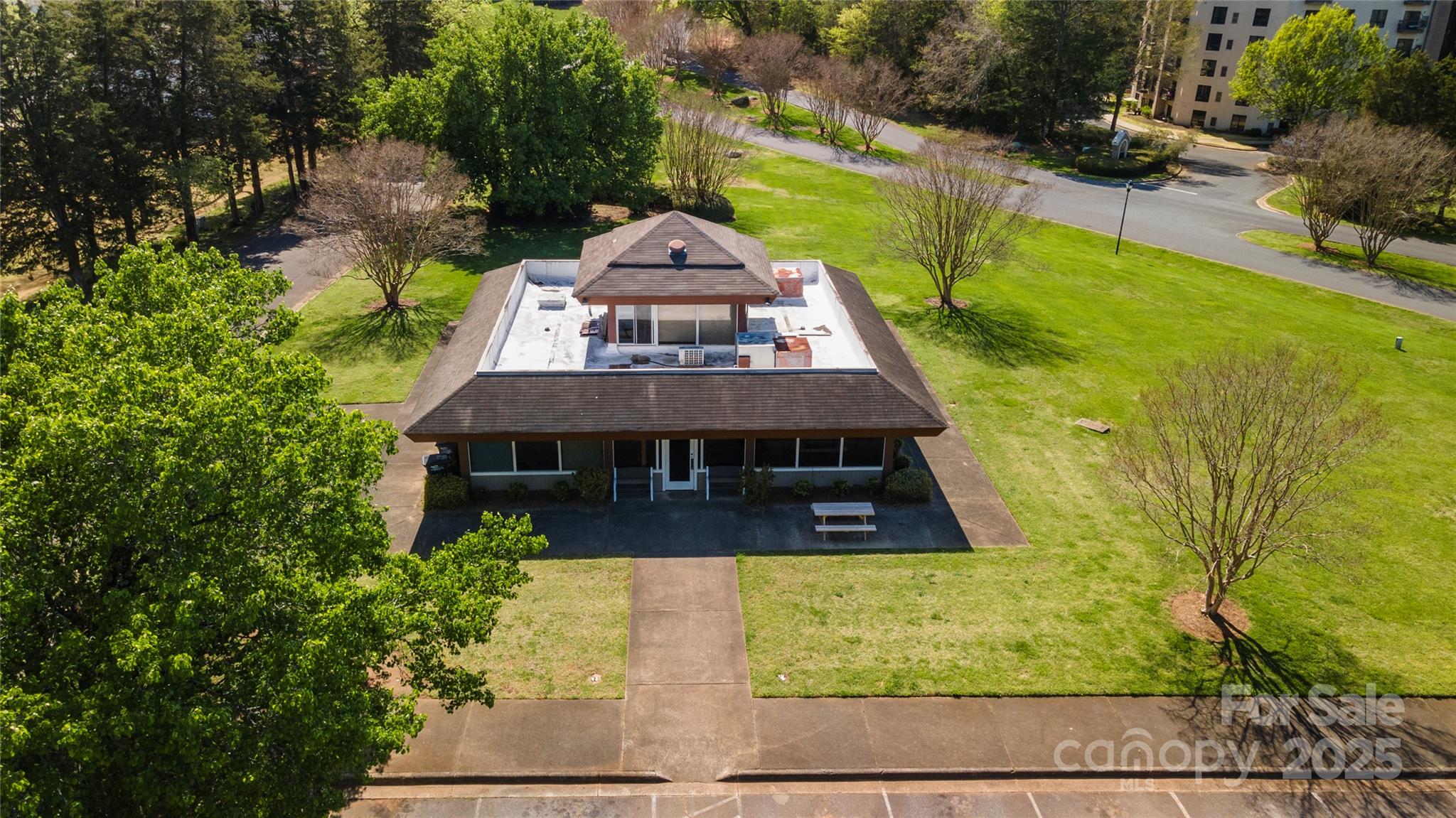 130 Heritage Boulevard Property Photo 6