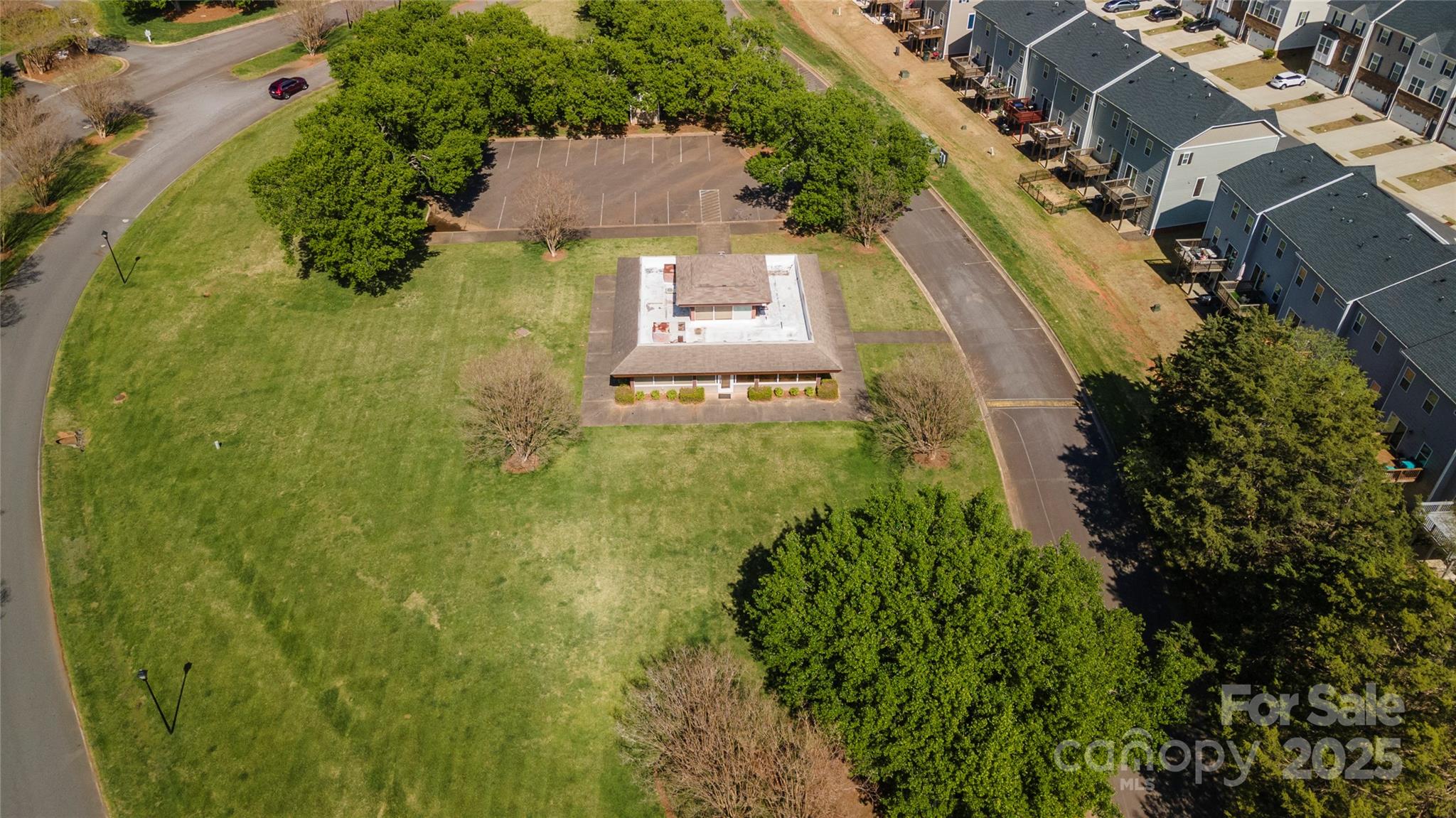 130 Heritage Boulevard Property Photo 11