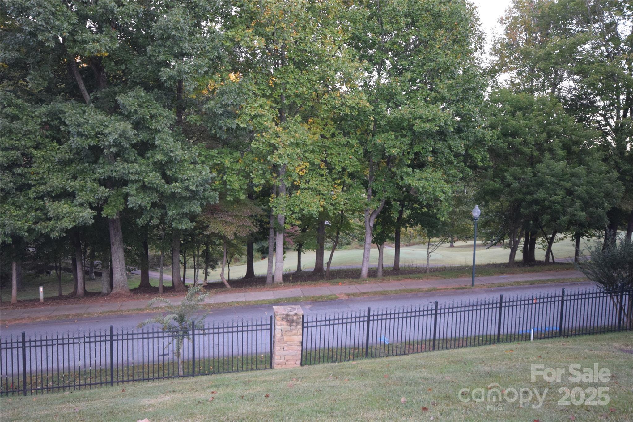 3771 Sarazen Court Property Photo 5