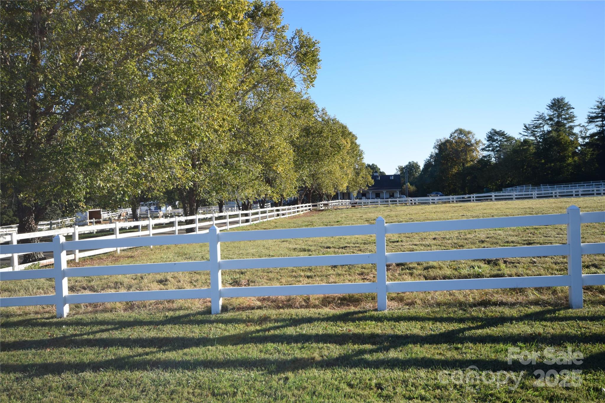 3771 Sarazen Court Property Photo 33