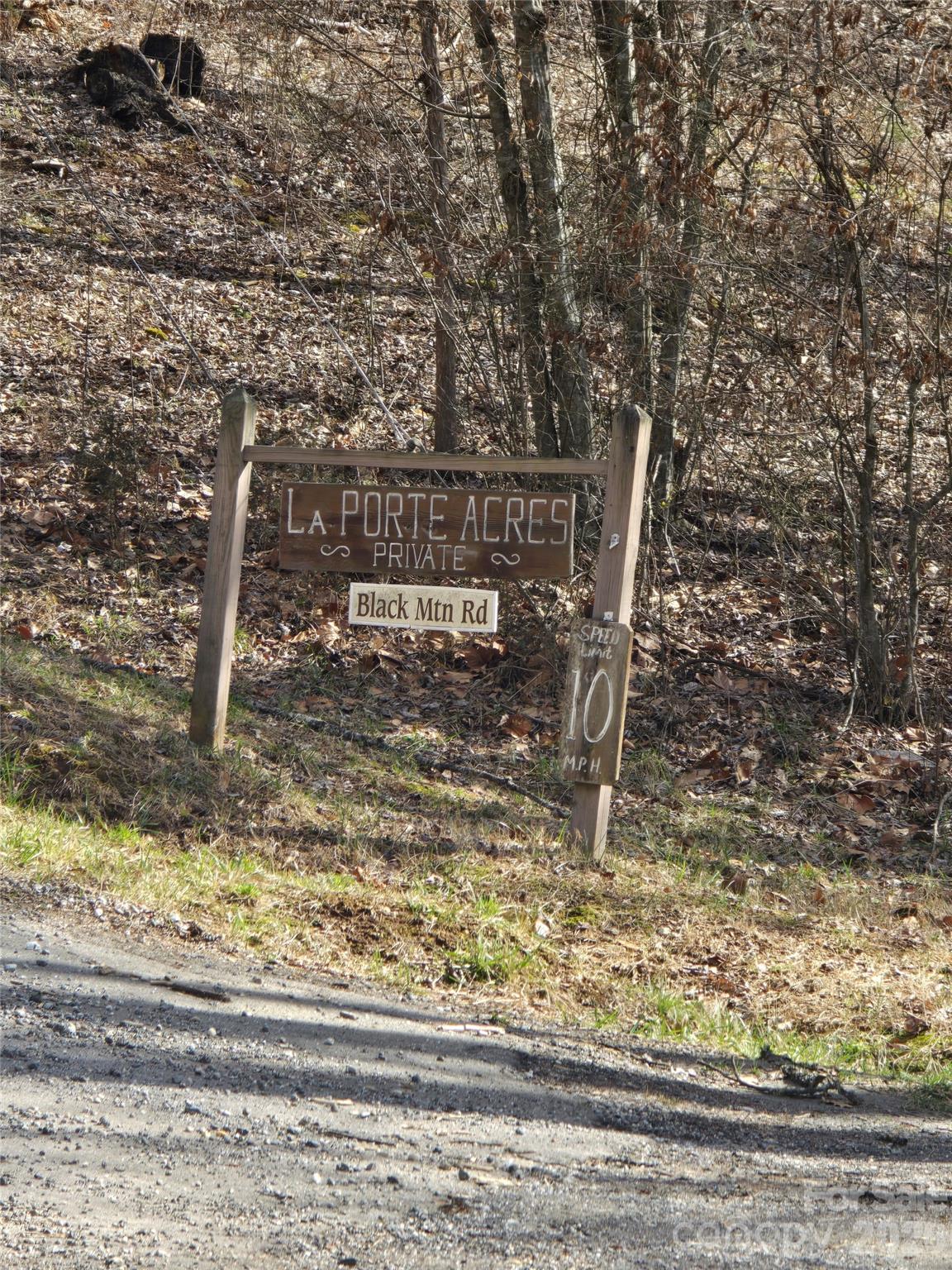 32 Black Mountain Road Property Photo 9