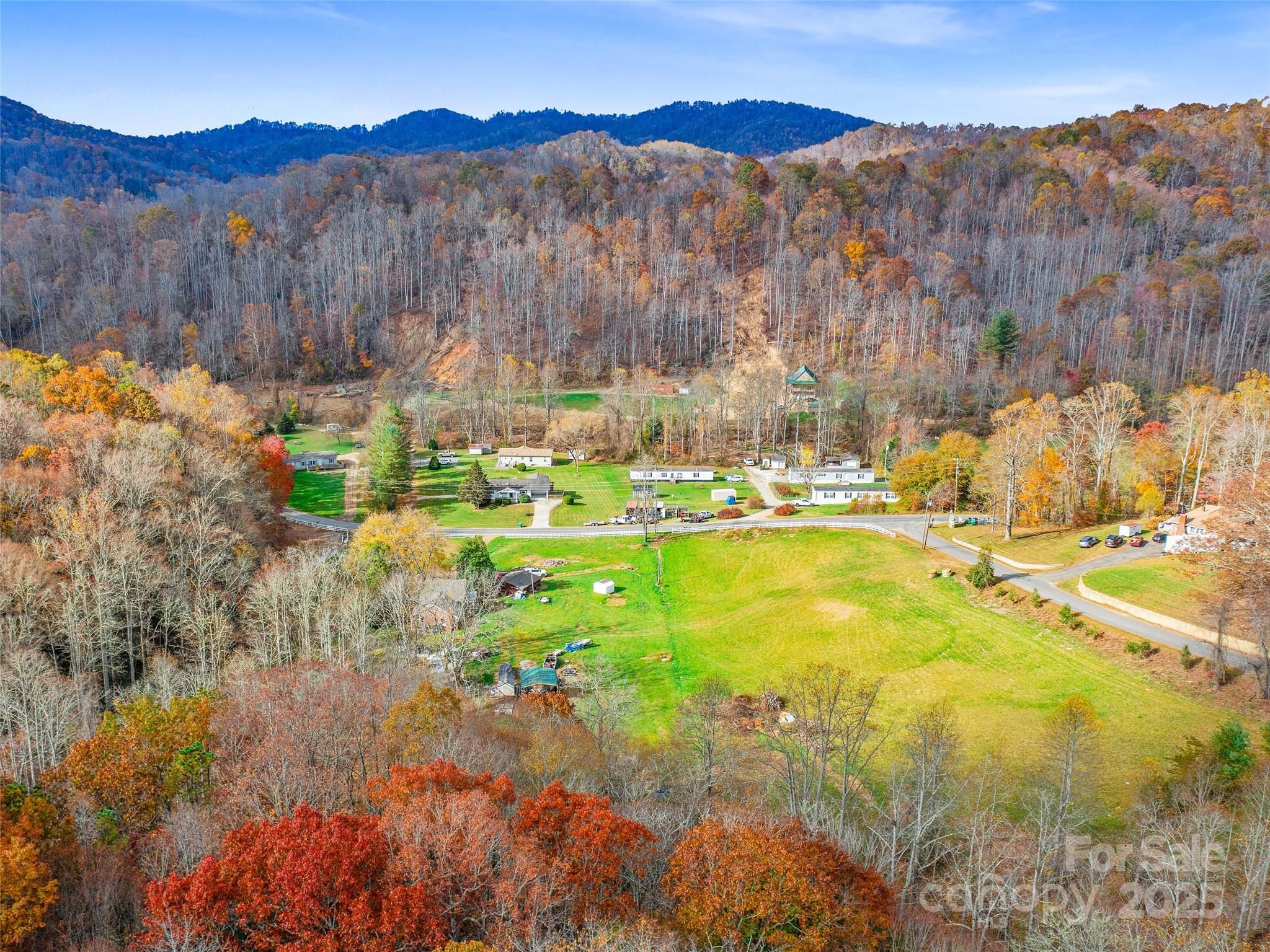 384 Flat Creek Road Property Photo 4