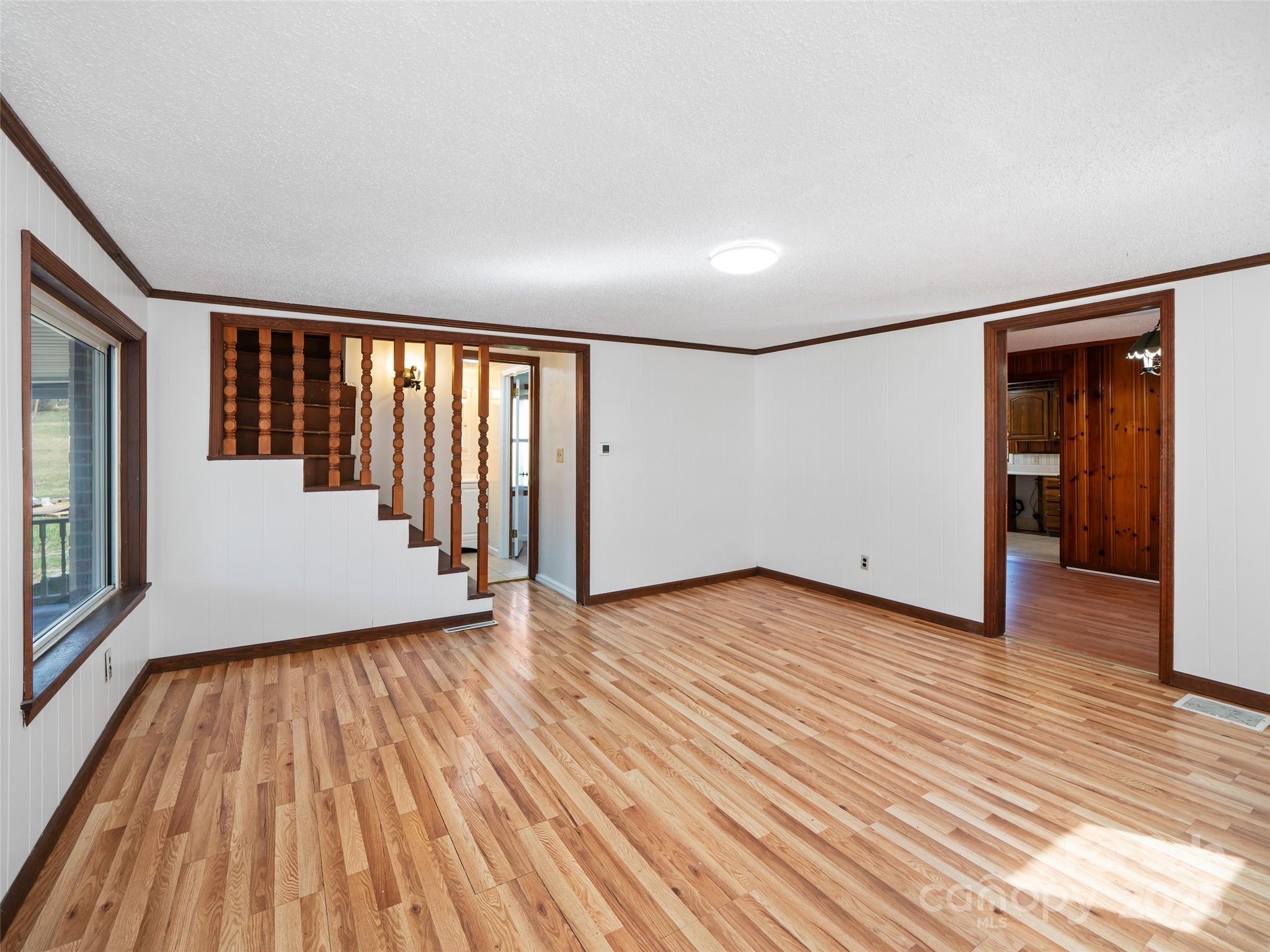 384 Flat Creek Road Property Photo 10