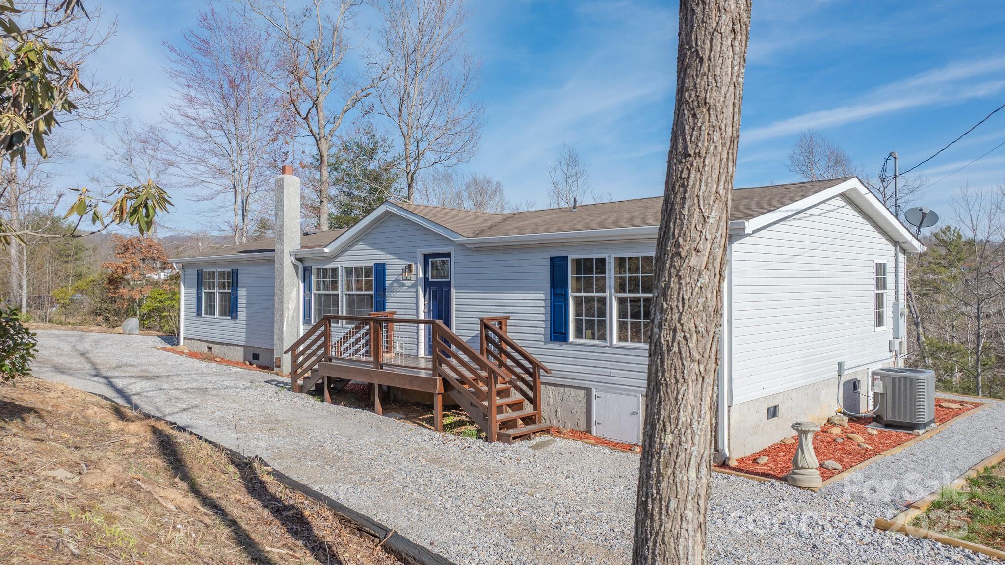 459 Vaughn Road Property Photo