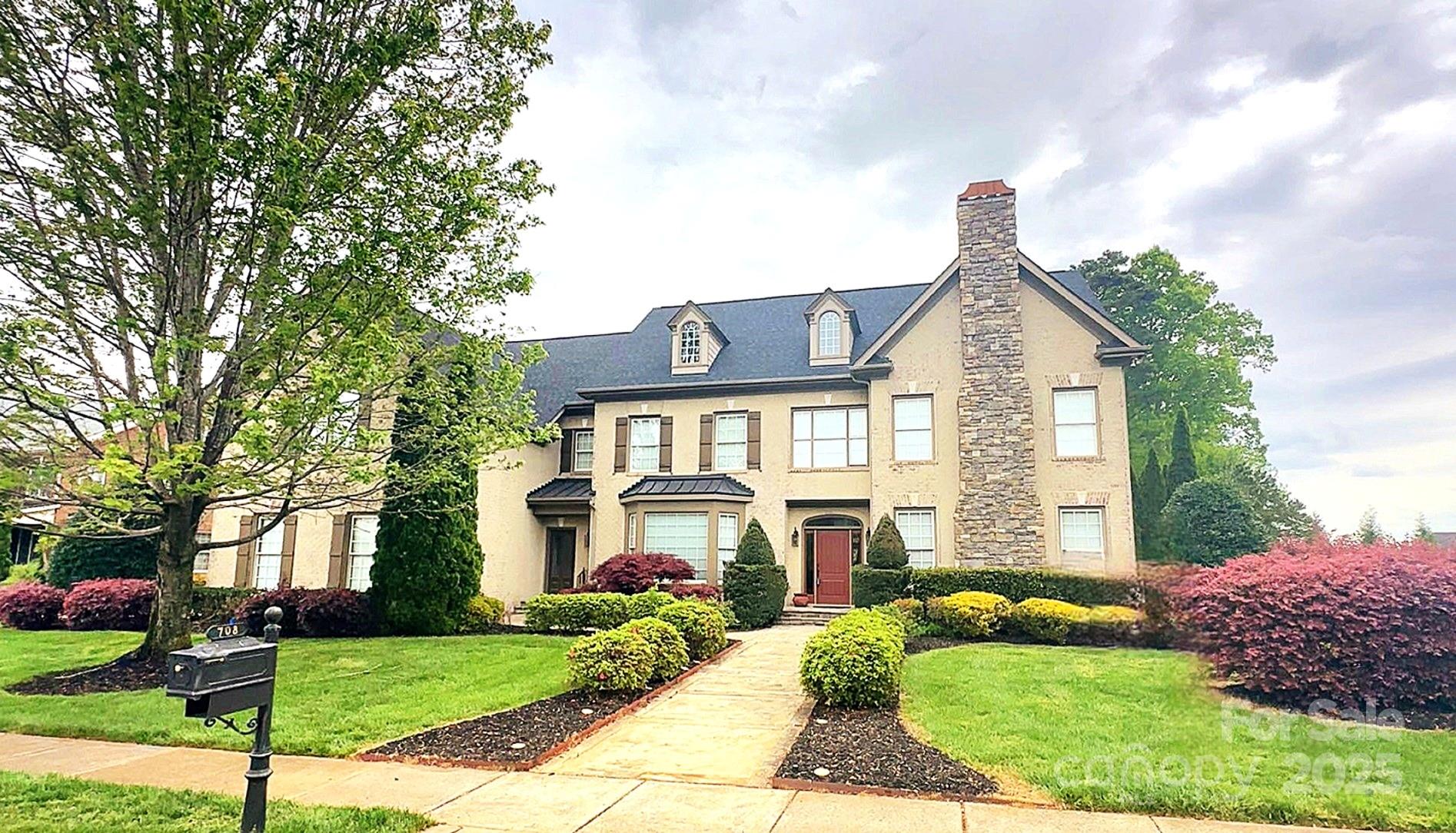 708 Ridgelake Drive Property Photo