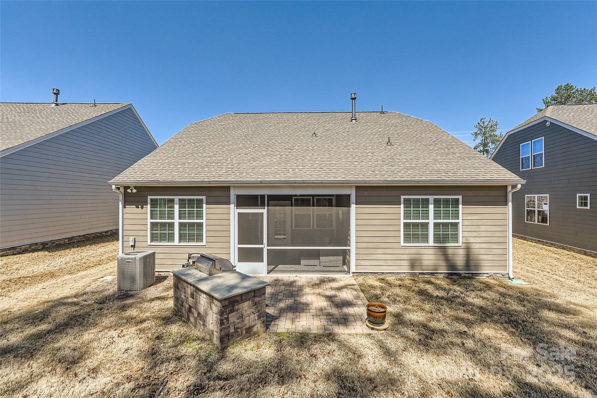 525 Cellini Place Property Photo 22