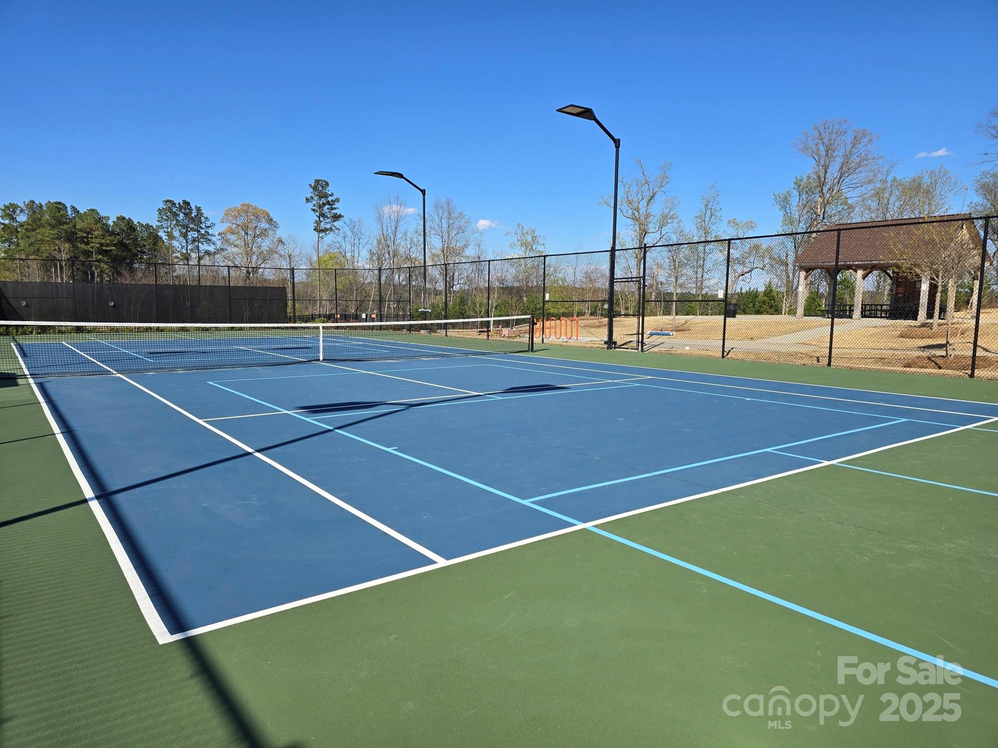 525 Cellini Place Property Photo 24