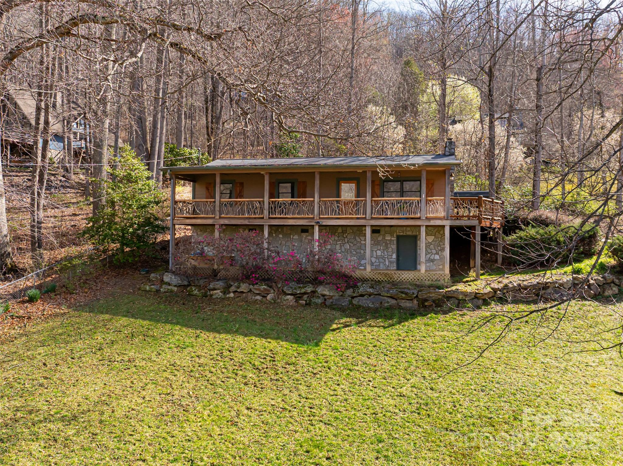 Antler Springs Real Estate Listings Main Image