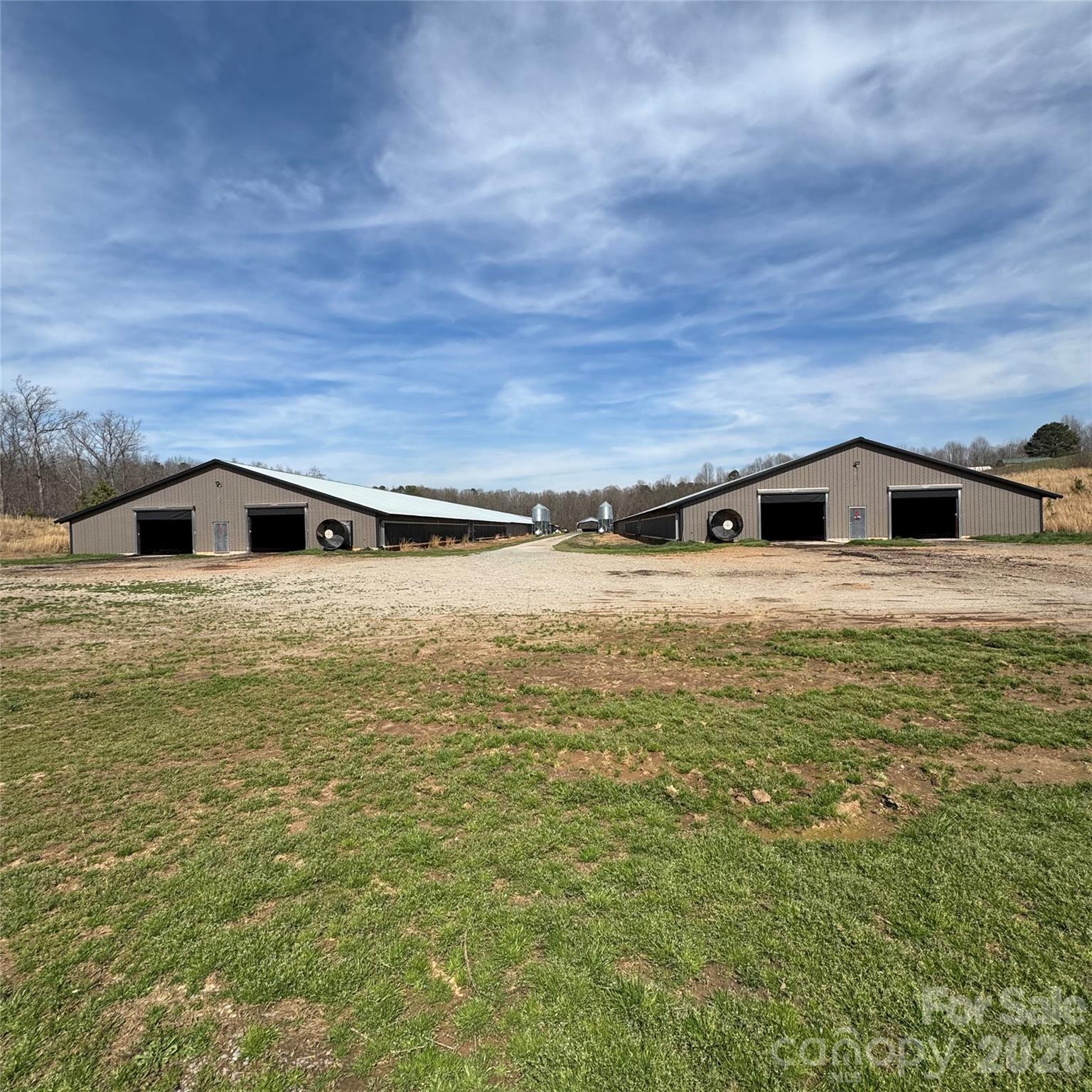 182 Lake View Drive Property Photo 3