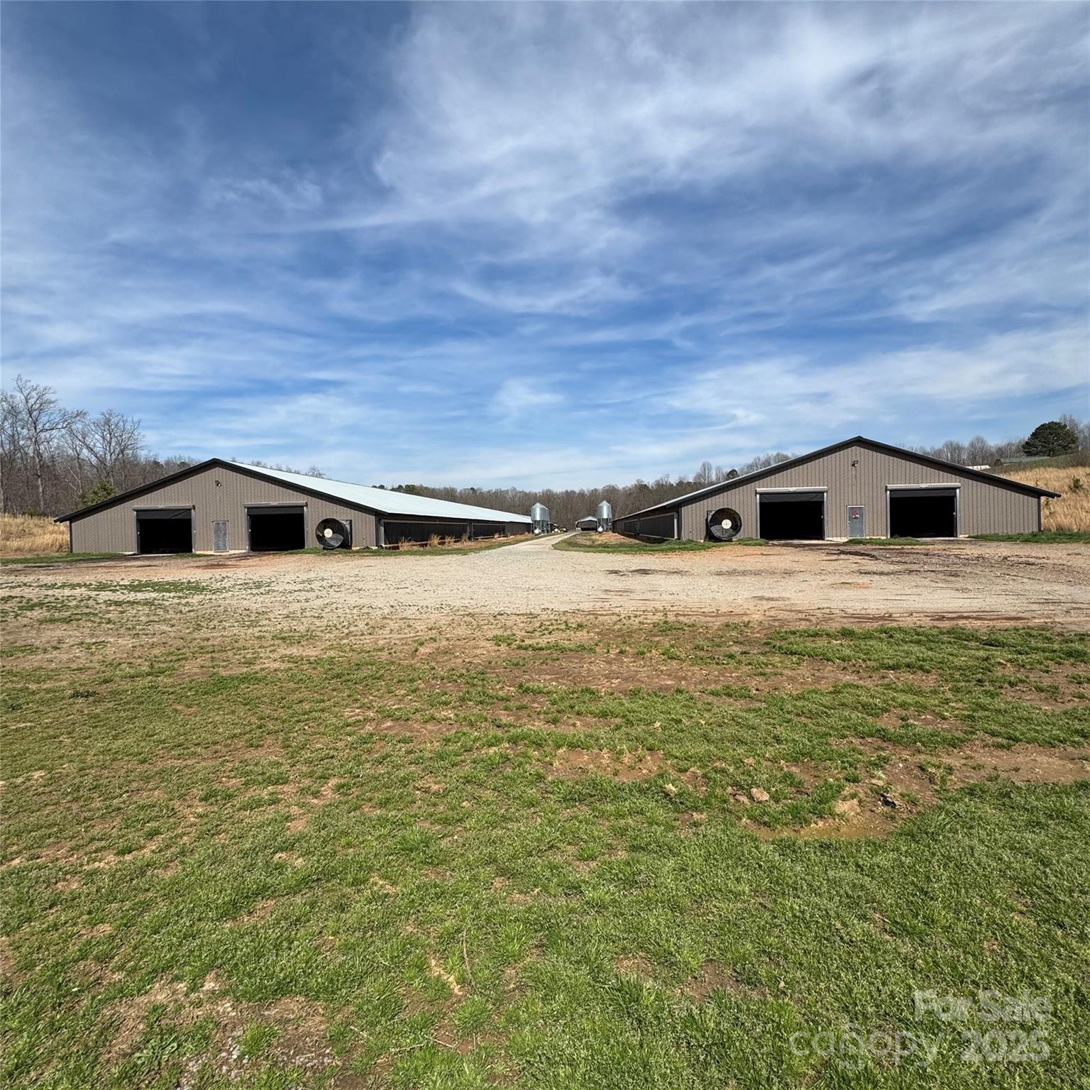 182 Lake View Drive Property Photo 4