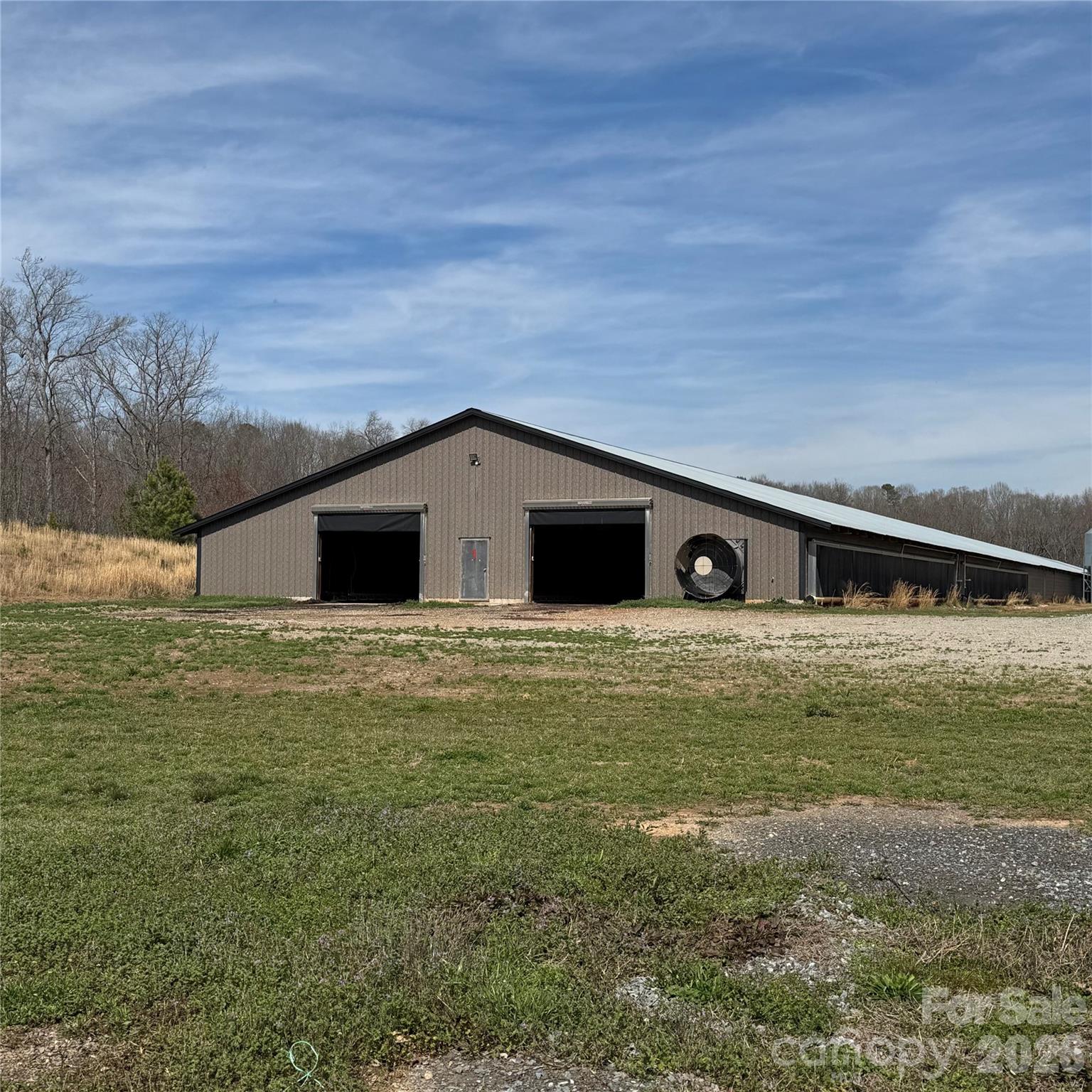182 Lake View Drive Property Photo 4