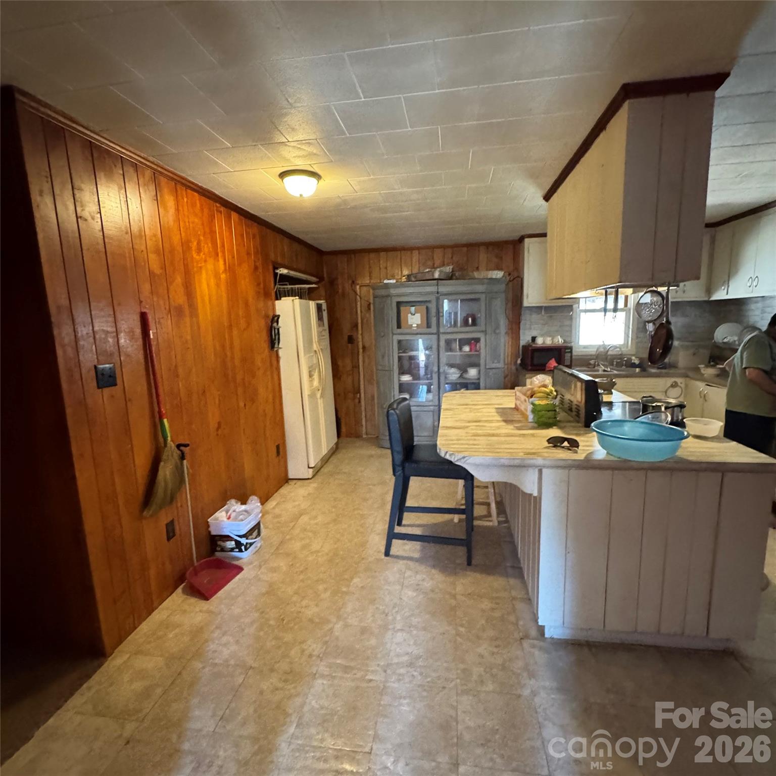 182 Lake View Drive Property Photo 38