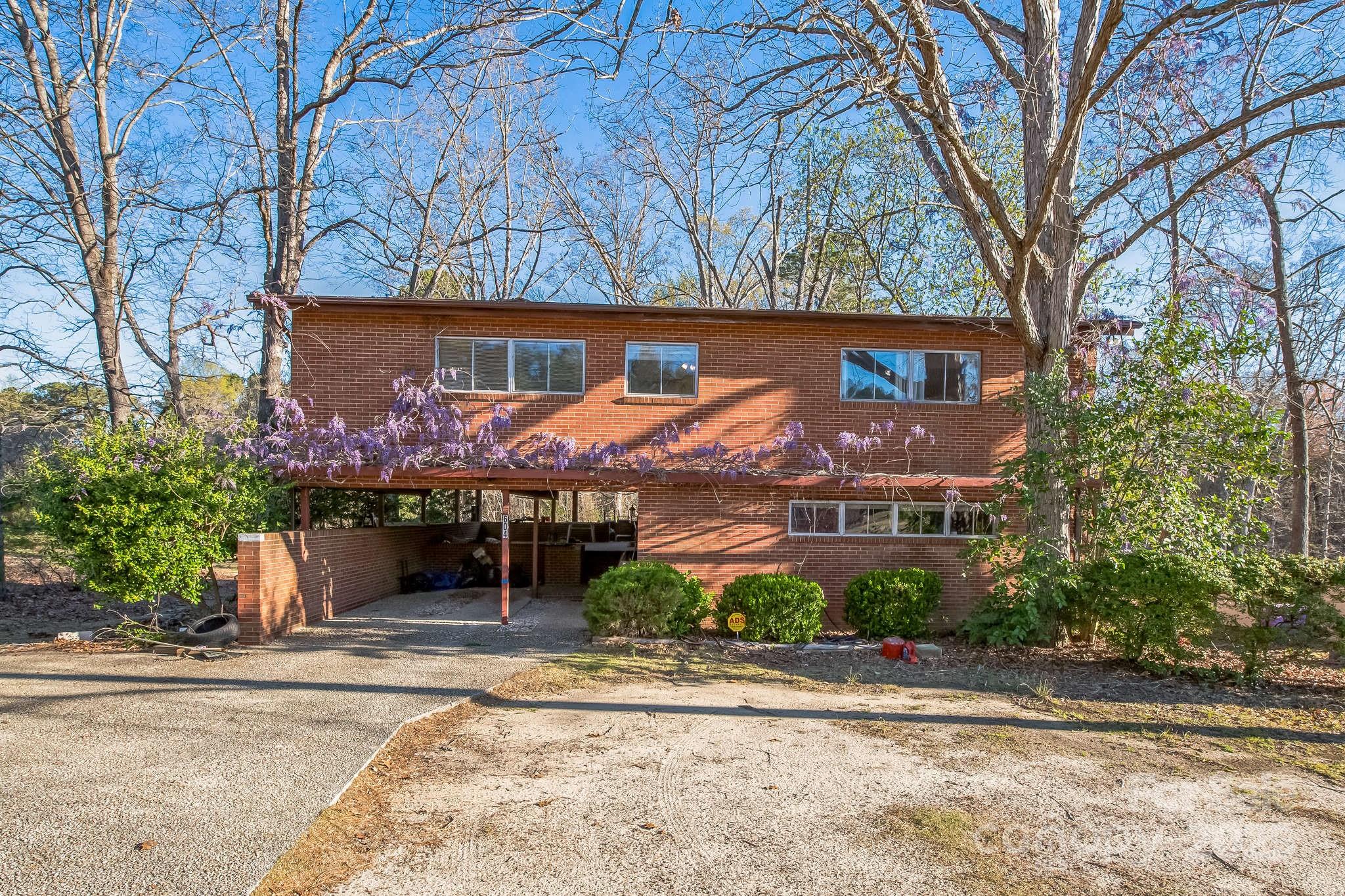 604 Harkey Road Property Photo