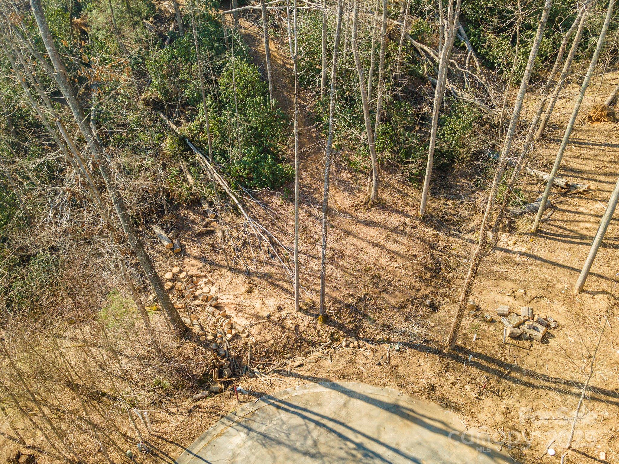 329 Carriage Crest Drive Property Photo 35