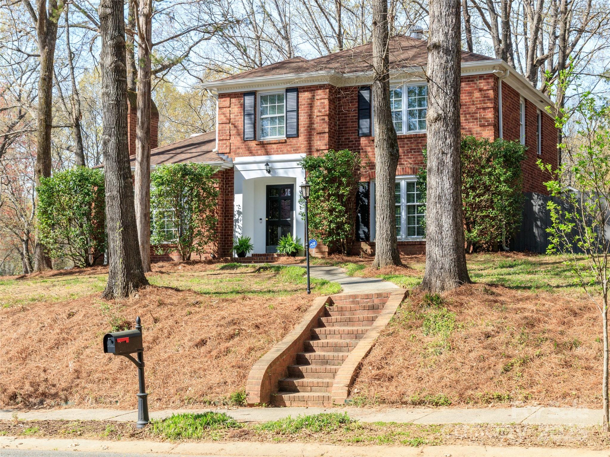 9101 Sardis Forest Drive Property Photo