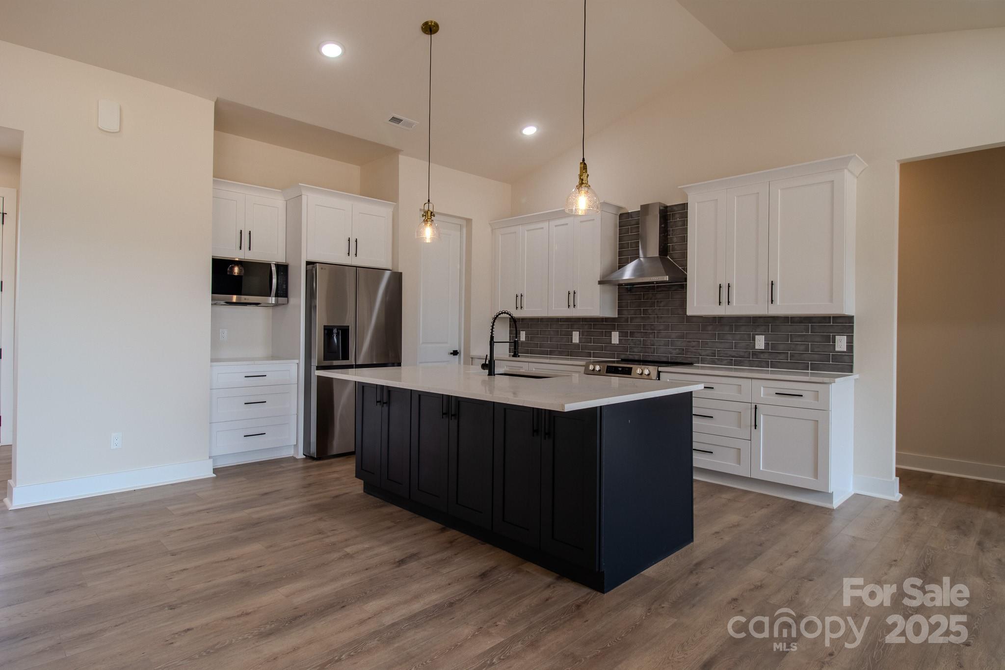 1429 Coppergate Drive Property Photo 8
