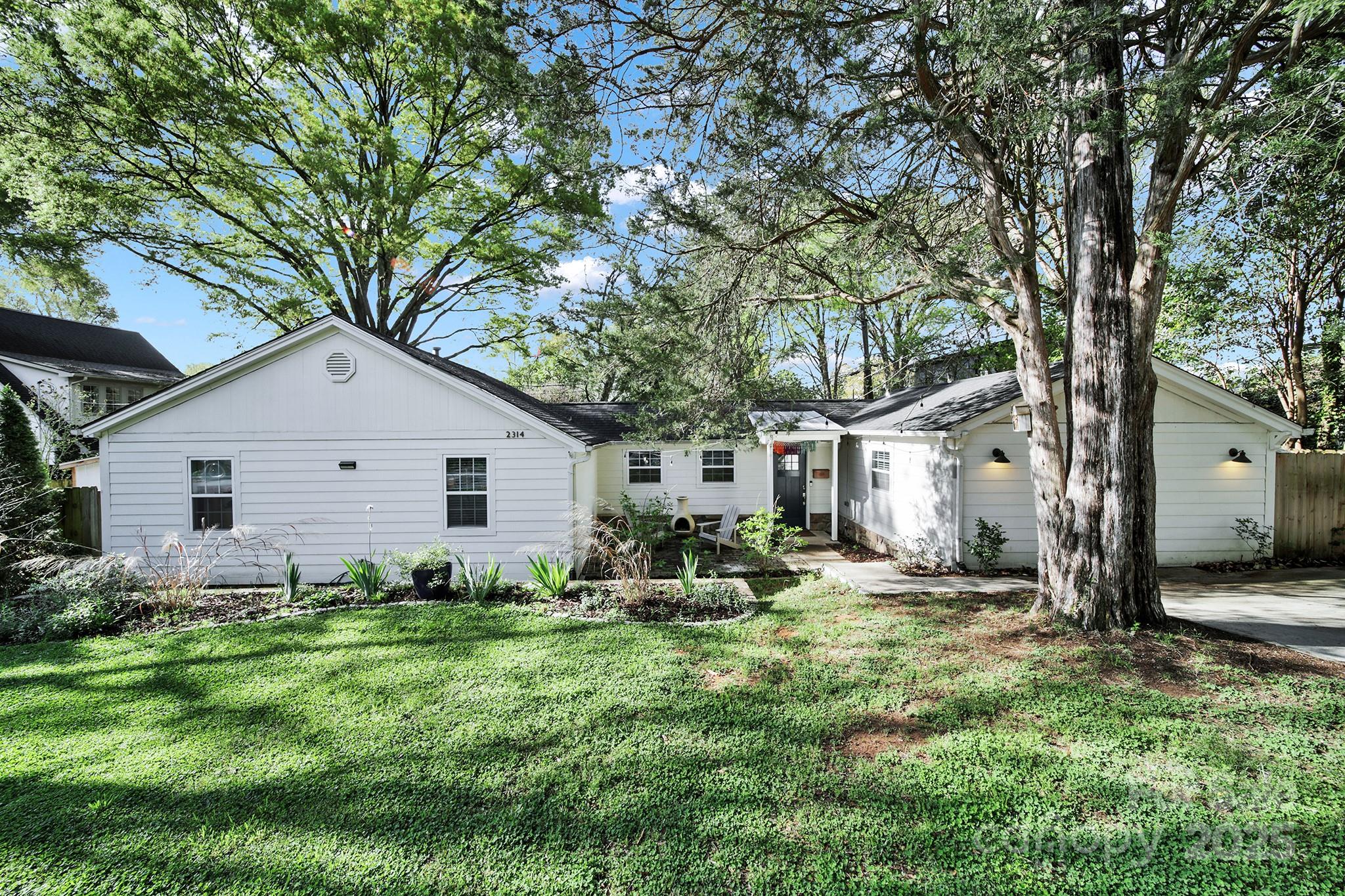 2314 Wolfe Street Property Photo