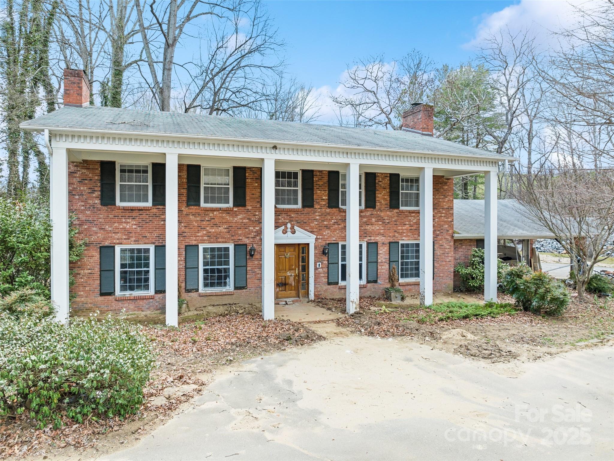 21 Riverbend Road Property Photo