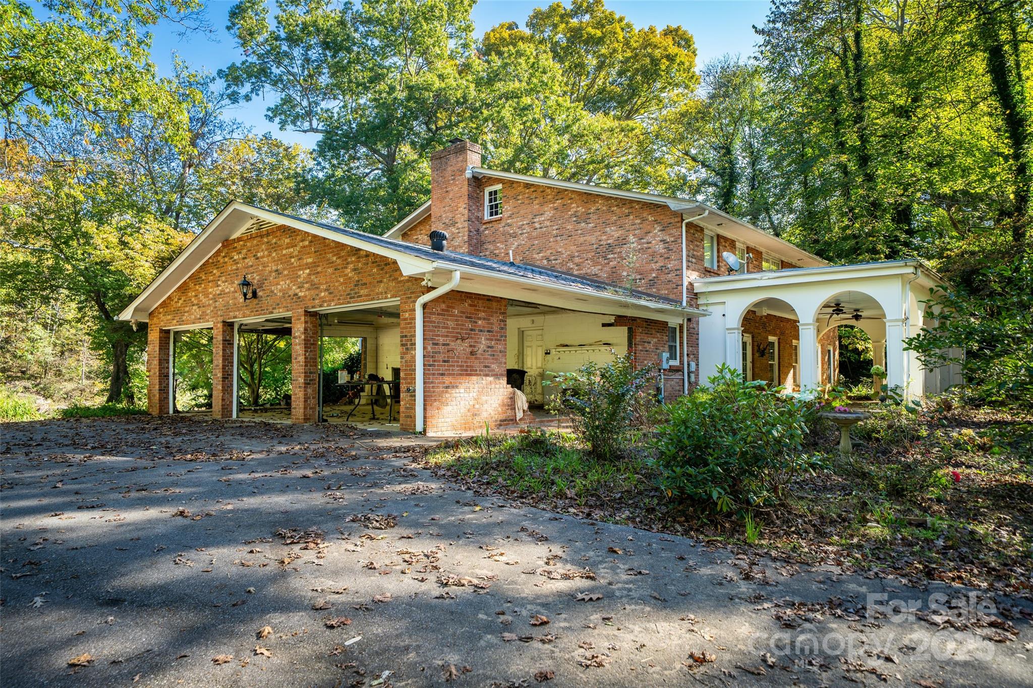 21 Riverbend Road Property Photo 1
