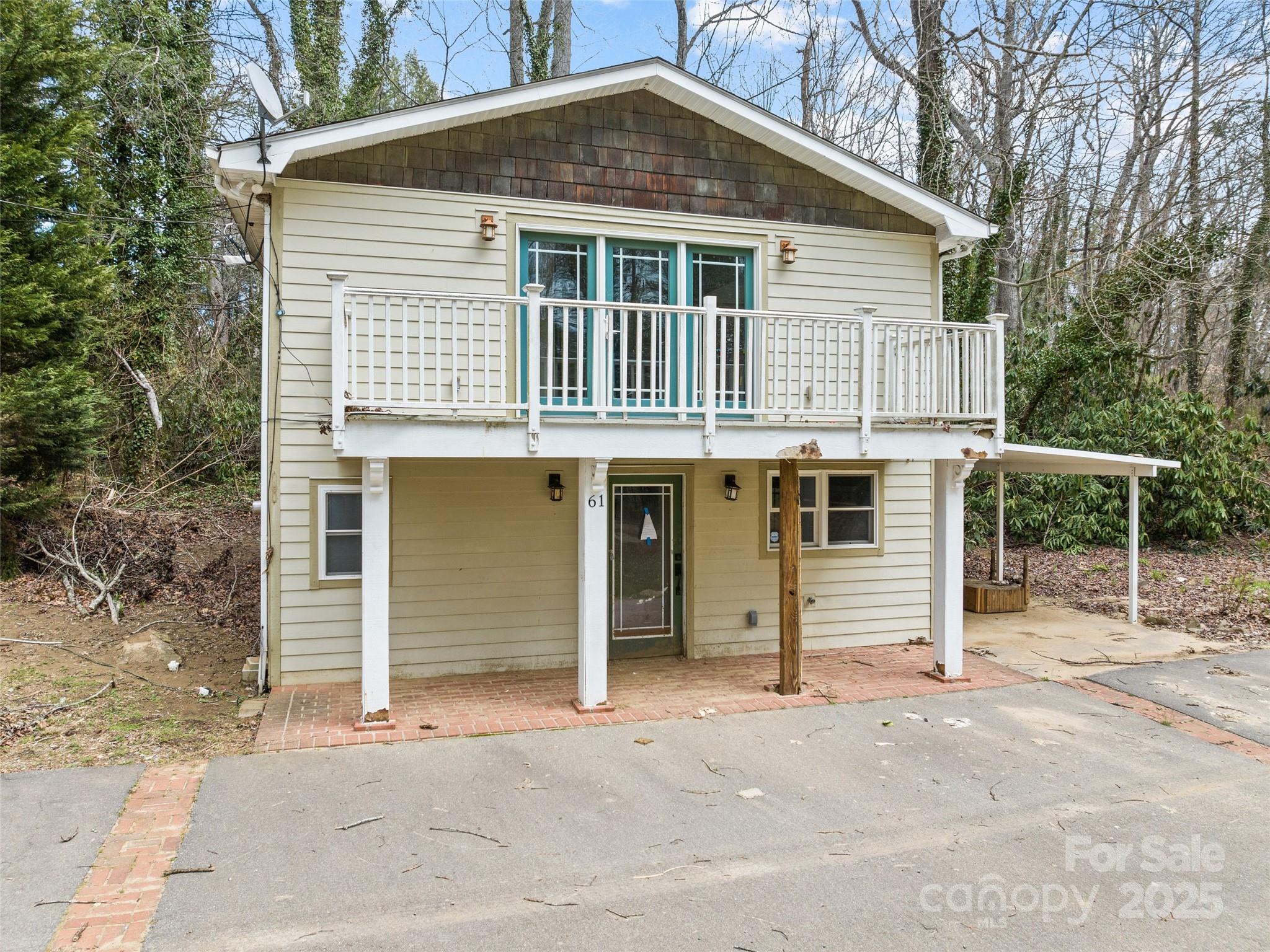 61 Riverbend Road Property Photo 5