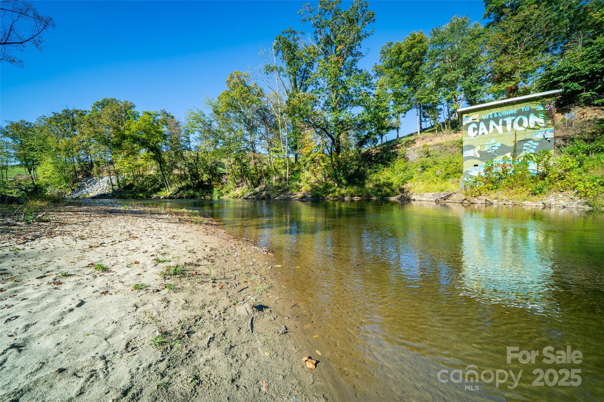 61 Riverbend Road Property Photo 10
